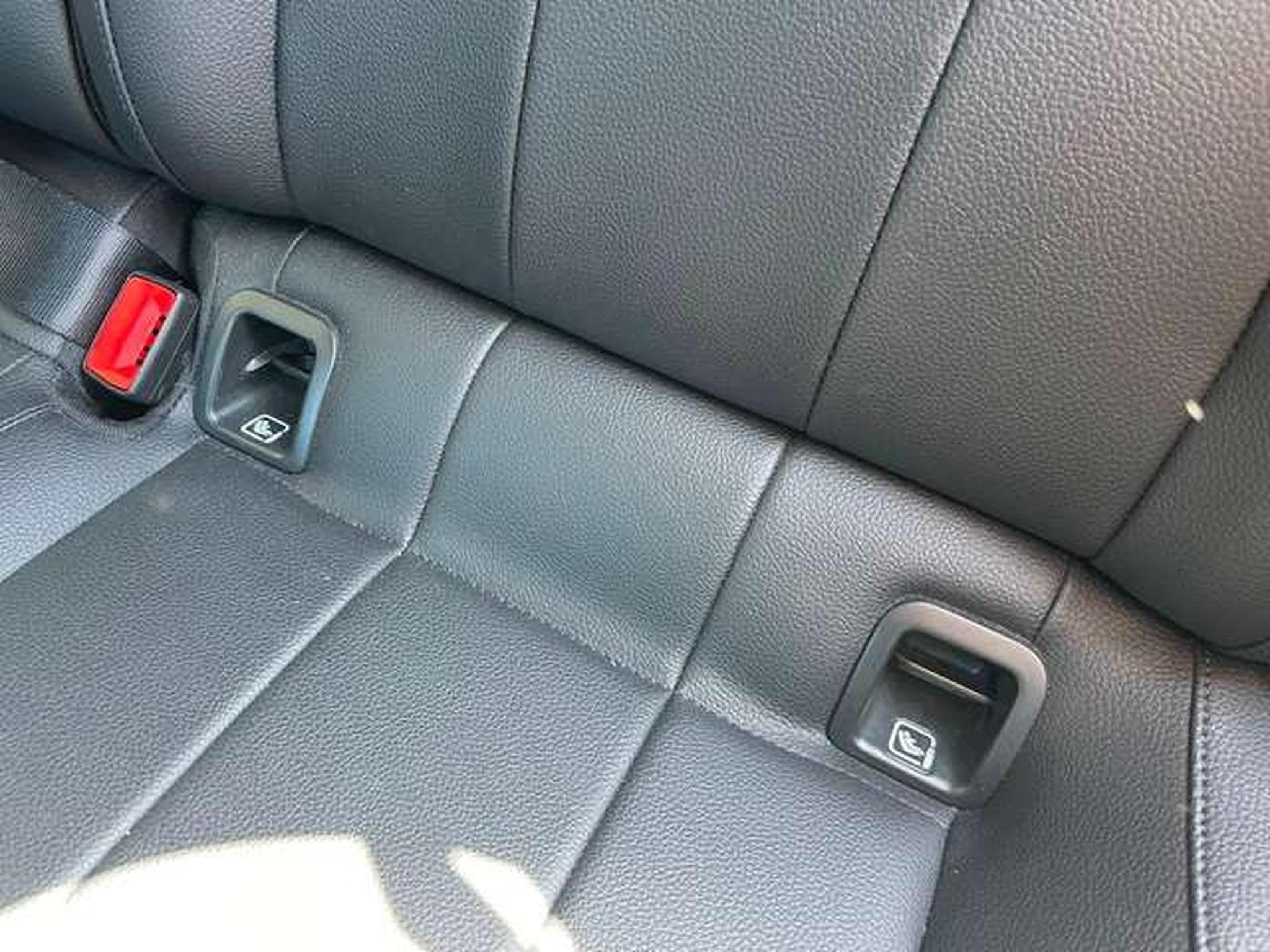 Mercedes A 180 A 180 d 7G-DCT GARANTIE JUSQU'A 36 MOIS (2018) - Photo 29