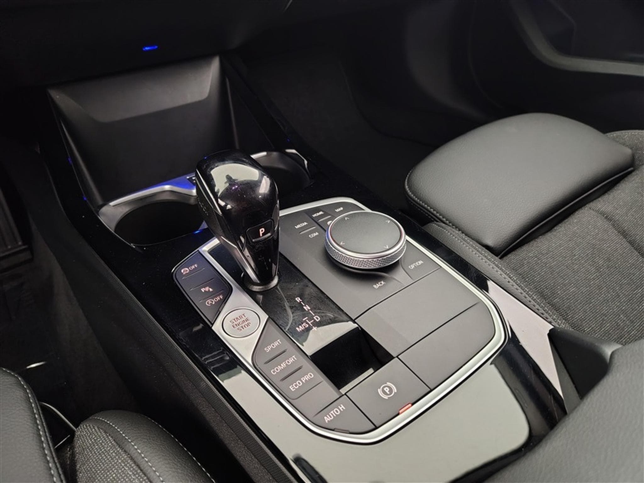 BMW 218 iA Gran Coupé Sport Line  Navi / Led (2023) - Photo 12