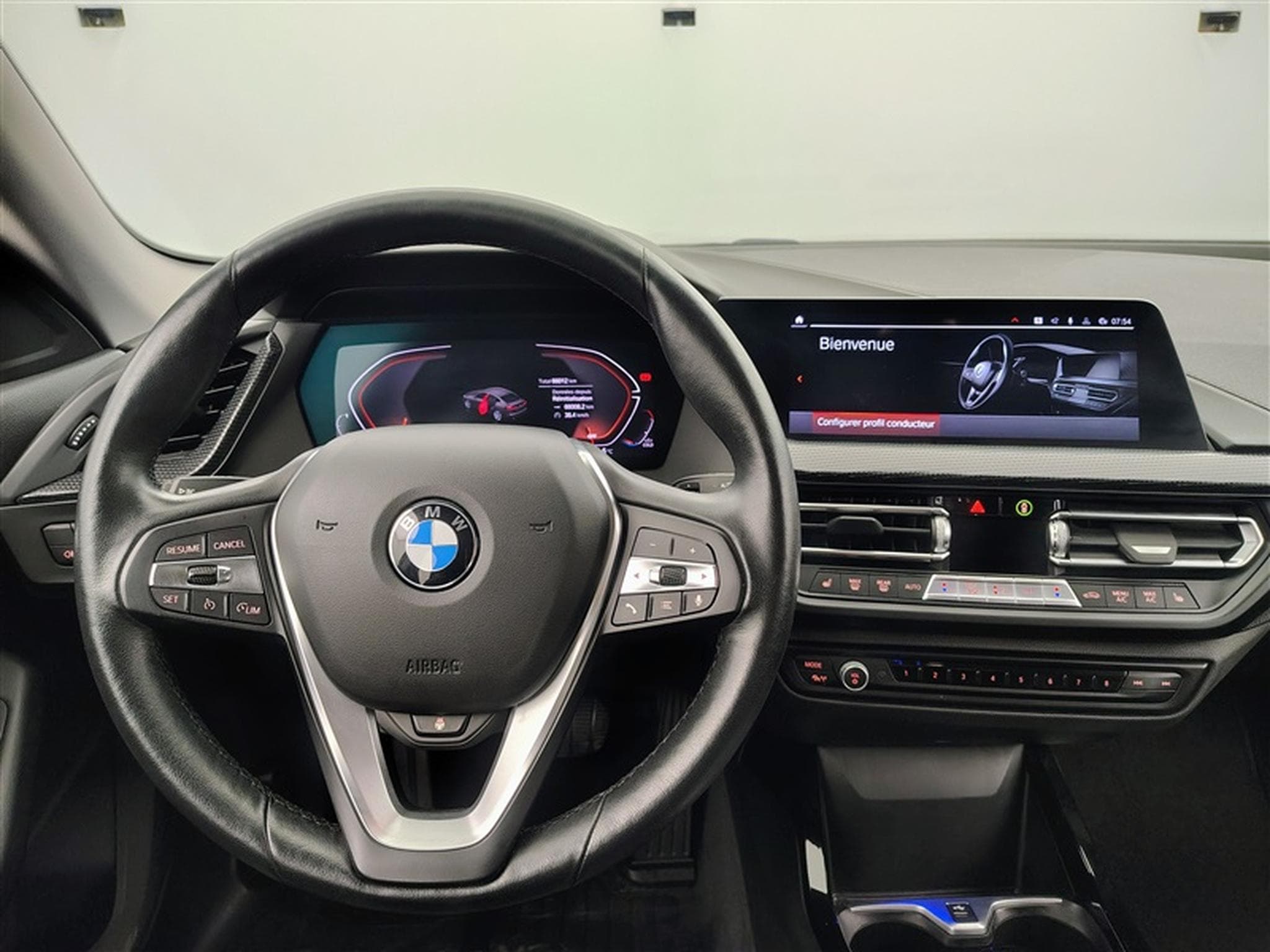 BMW 218 iA Gran Coupé Sport Line  Navi / Led (2023) - Photo 9