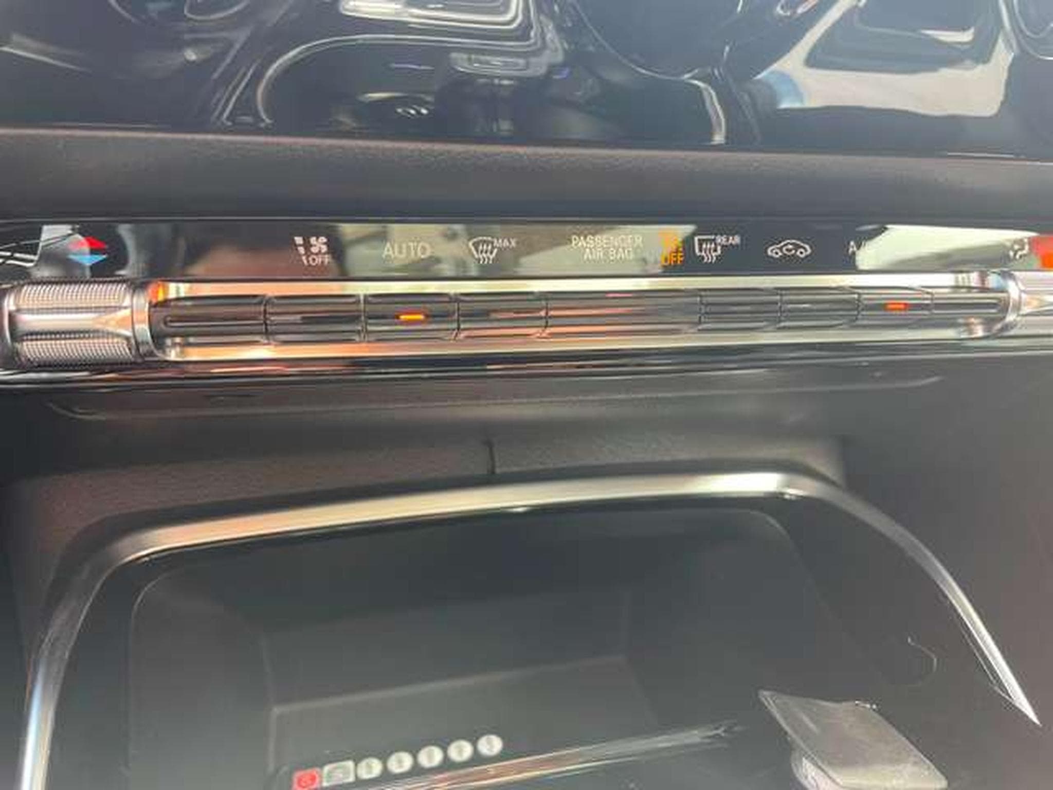 Mercedes A 35 AMG 4Matic Speedshift DCT 7G GARANTIE JUSQU'A 36 MOIS (2019) - Photo 27