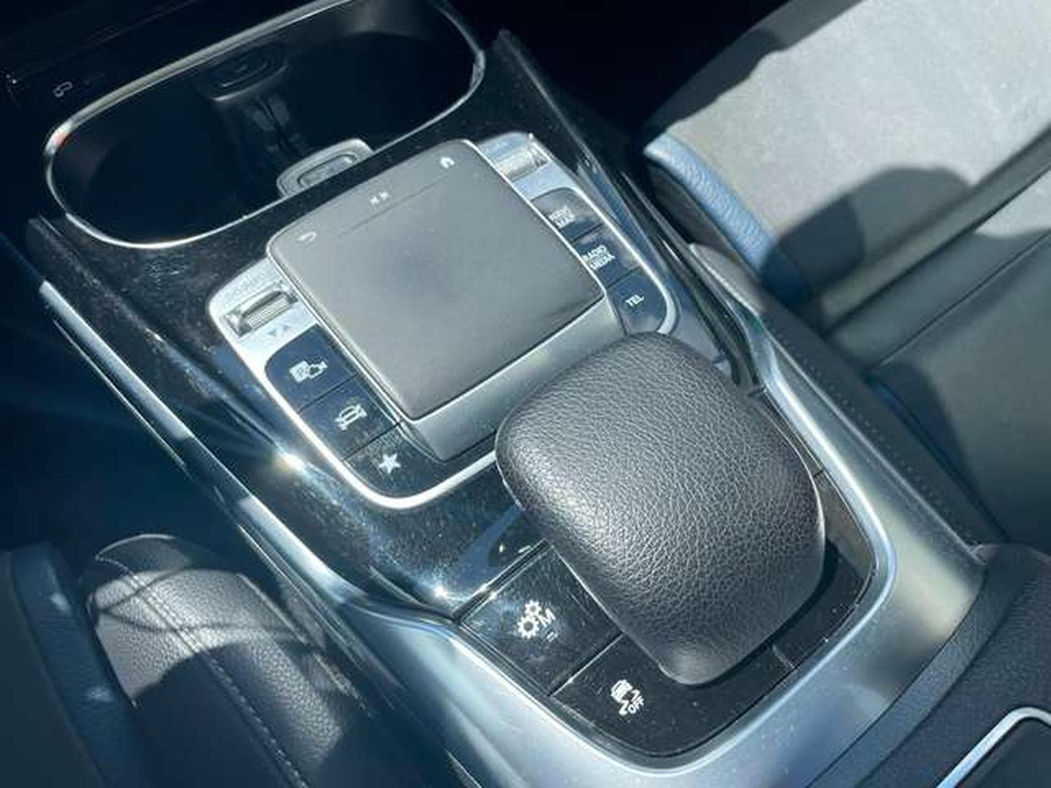 Mercedes A 35 AMG 4Matic Speedshift DCT 7G GARANTIE JUSQU'A 36 MOIS (2019) - Photo 28