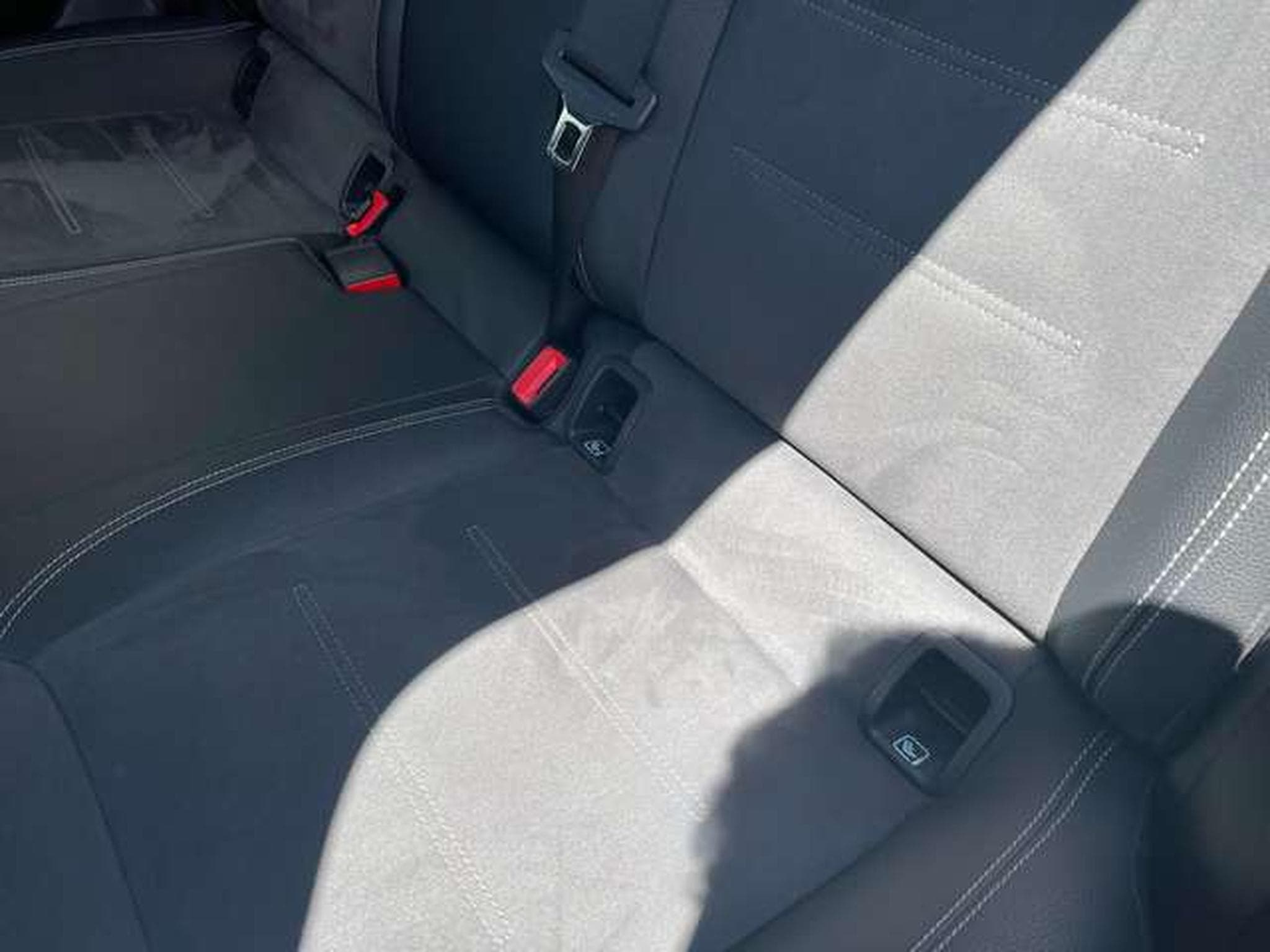 Mercedes A 35 AMG 4Matic Speedshift DCT 7G GARANTIE JUSQU'A 36 MOIS (2019) - Photo 34