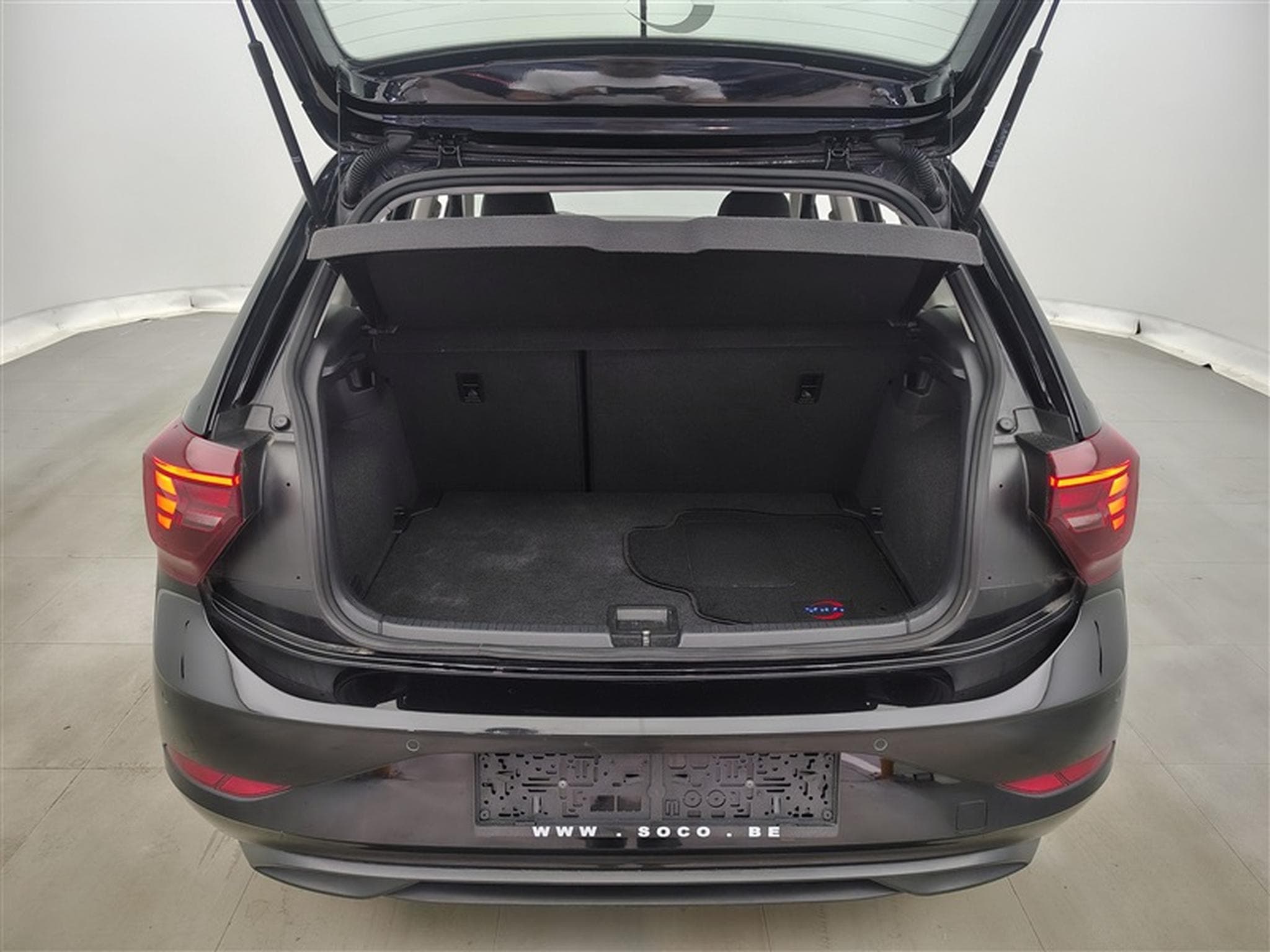 VW Polo 1.0 TSI 95Cv DSG Life CARPLAY/LED/PDC/BT (2022) - Photo 14