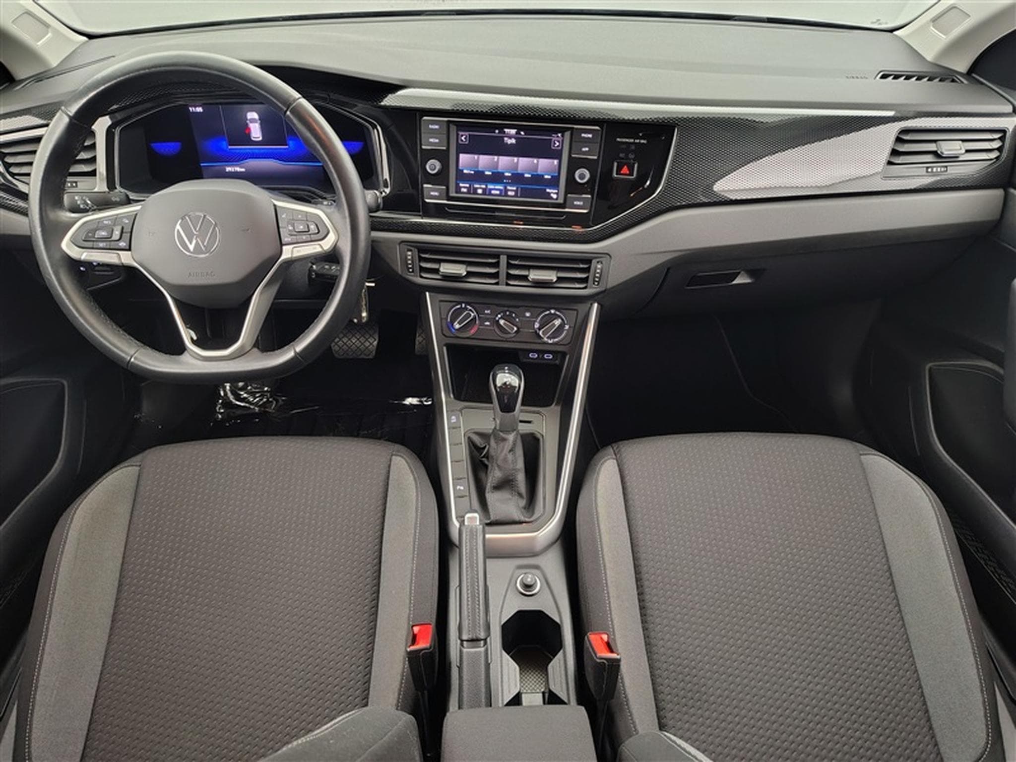 VW Polo 1.0 TSI 95Cv DSG Life CARPLAY/LED/PDC/BT (2022) - Photo 8