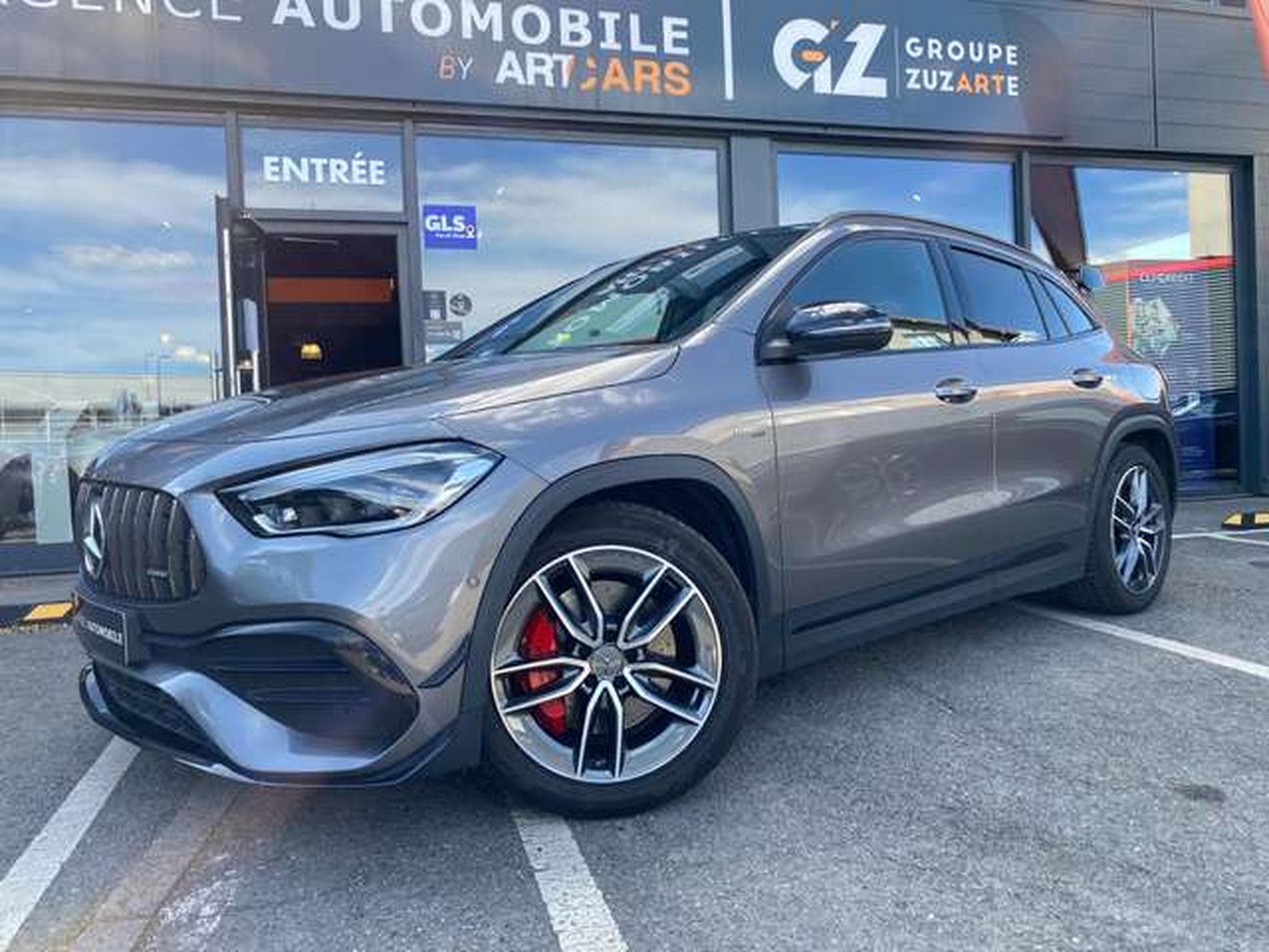 Mercedes GLA 35 AMG AMG GLA 35 4Matic AMG Speedshift DCT 8G (2022) - Photo 2