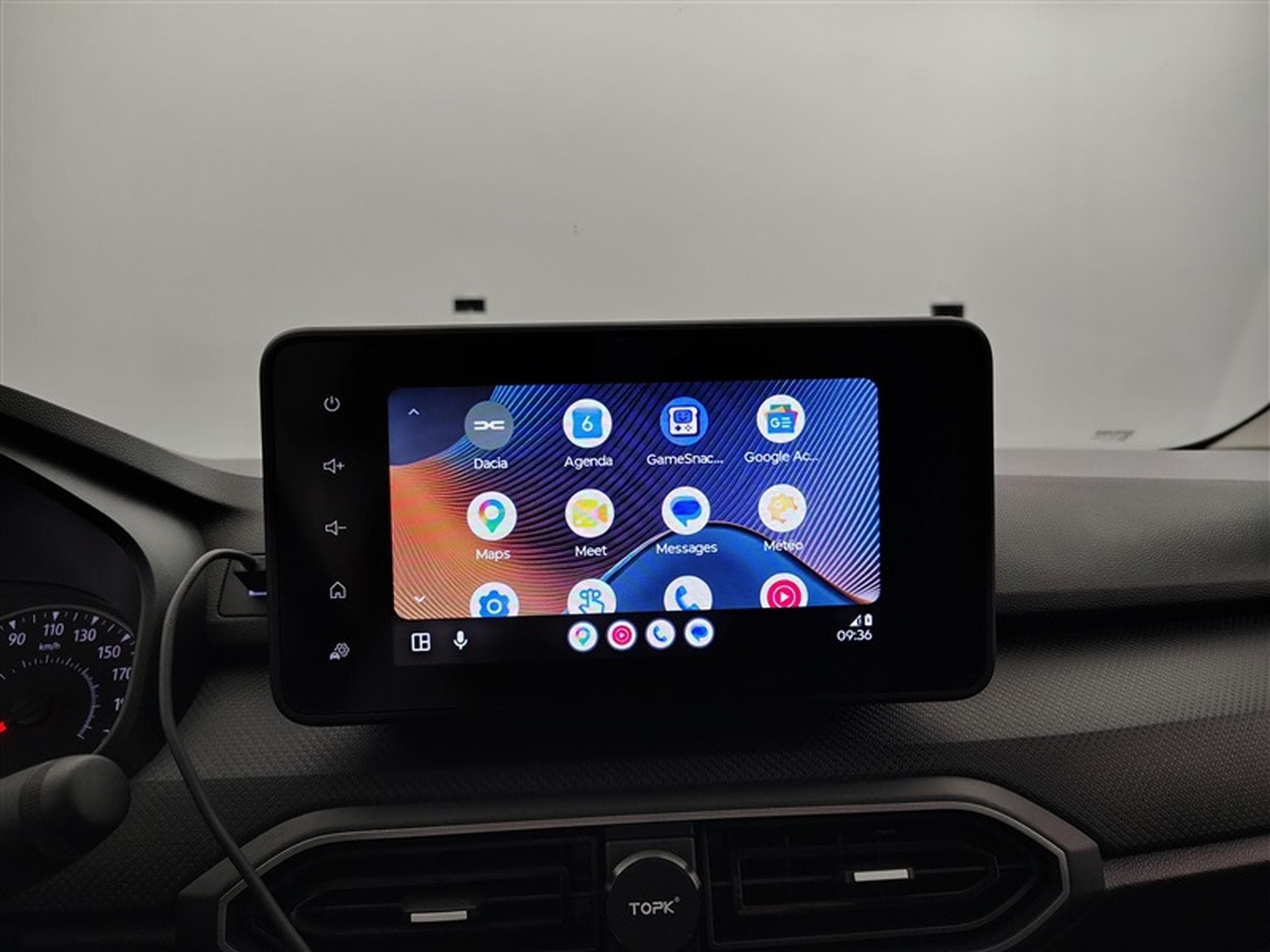Dacia Sandero 1.0i SCe Essential (2023) - Photo 18