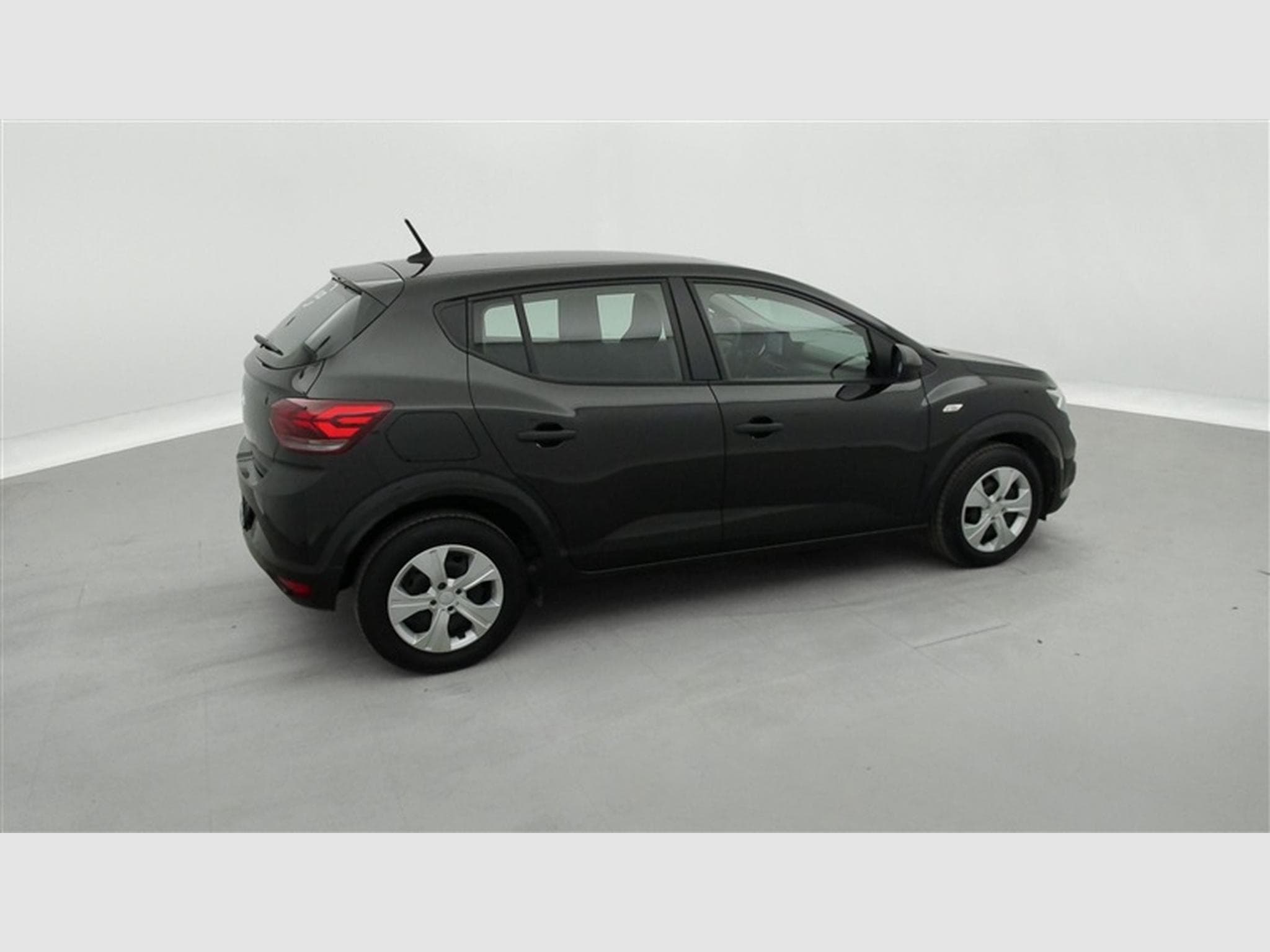Dacia Sandero 1.0i SCe Essential (2023) - Photo 23