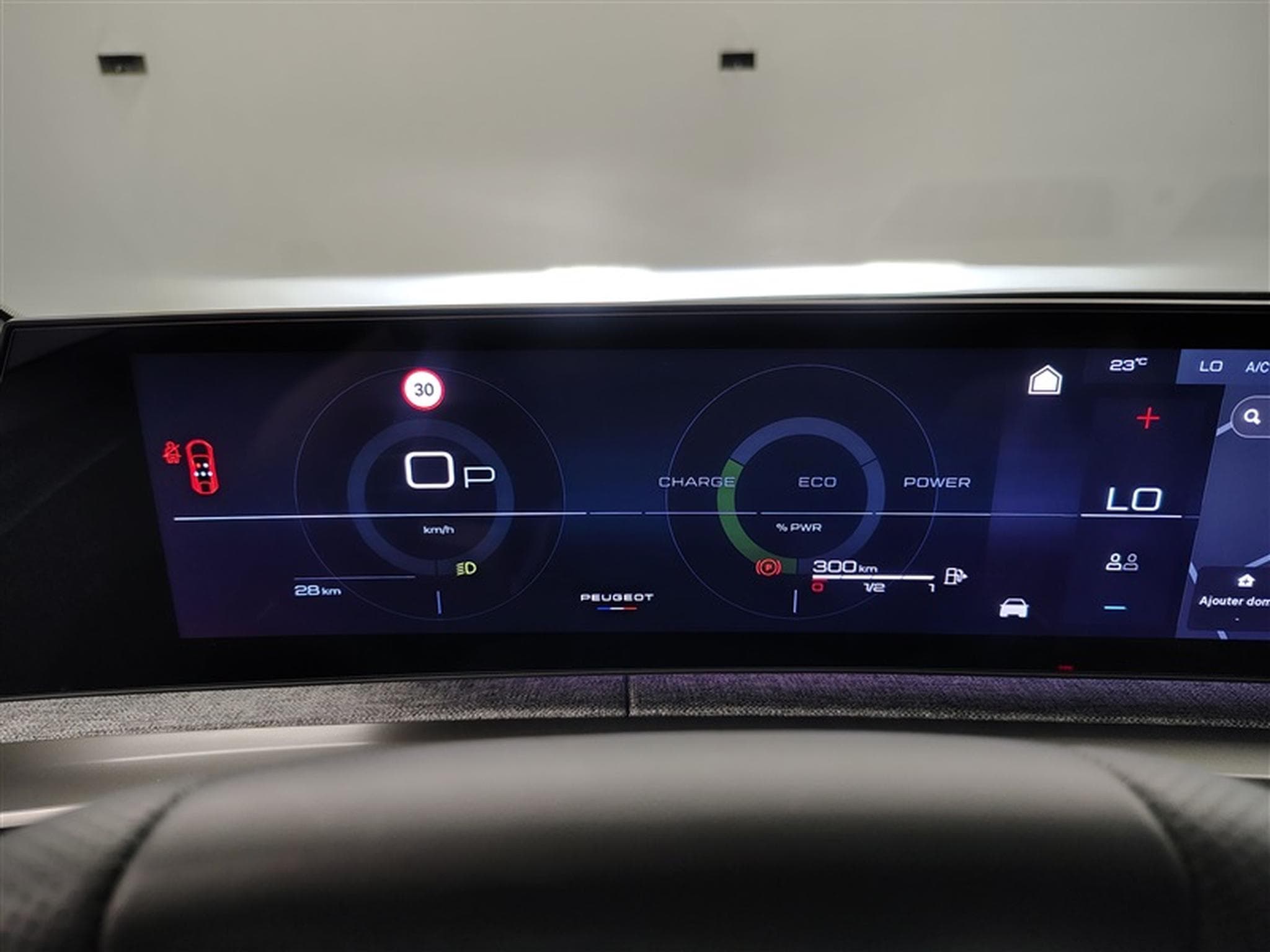 Peugeot 3008 1.2 Hybrid 145Cv e-DCS6 GT NAVI / FULL LED / CAMERA (2025) - Photo 10