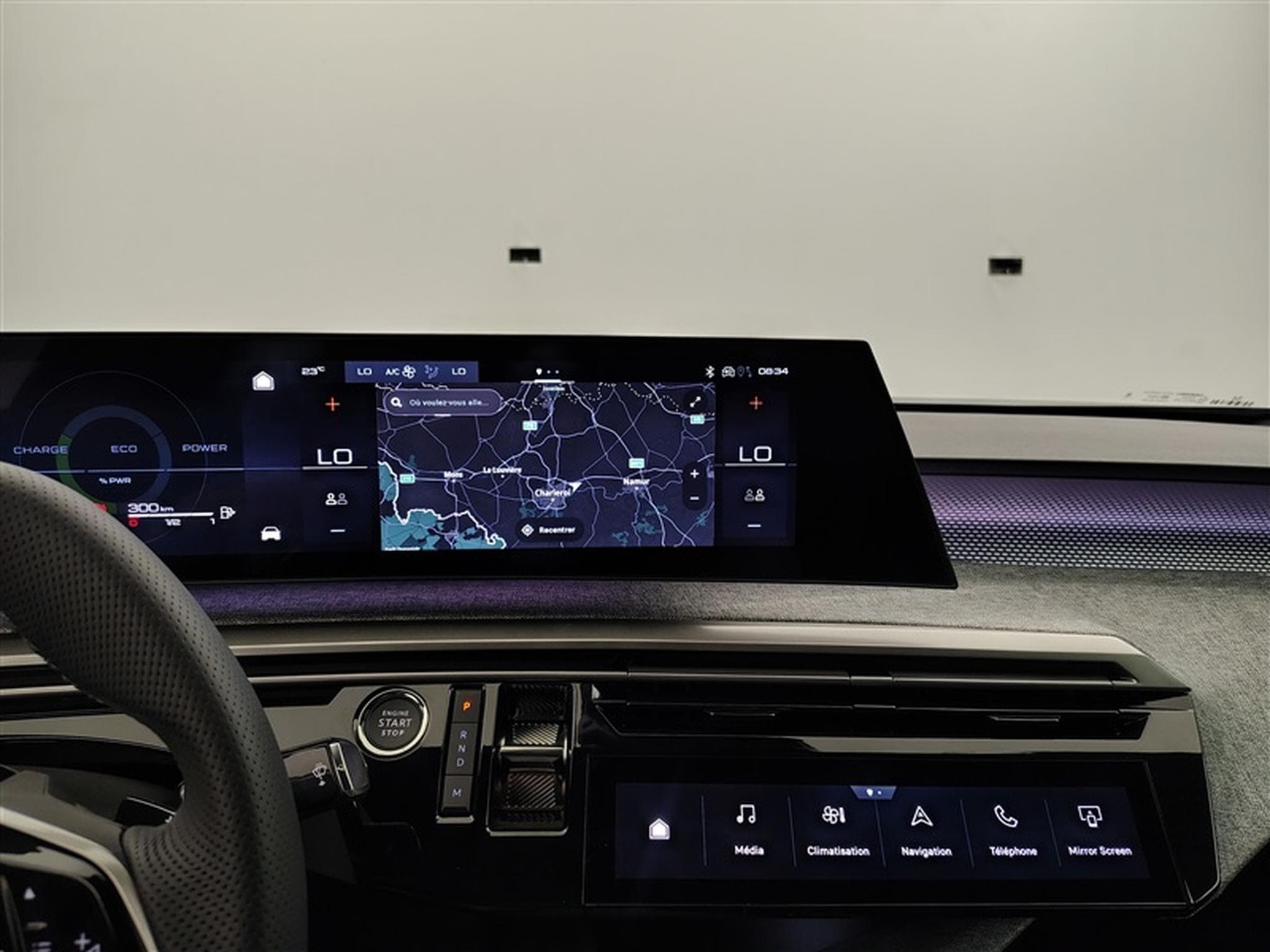 Peugeot 3008 1.2 Hybrid 145Cv e-DCS6 GT NAVI / FULL LED / CAMERA (2025) - Photo 11