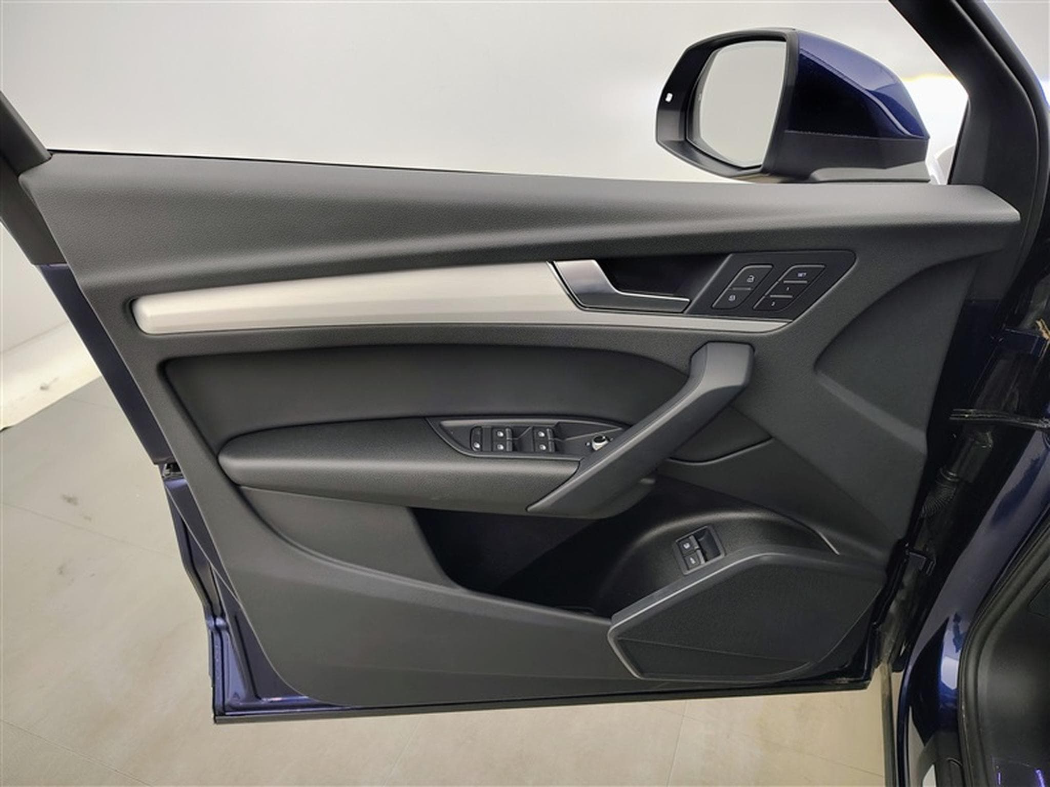 Audi Q5 Sportback PHEV 50 TFSIe Quattro S-Line NAVI / CAMERA (2022) - Foto 17