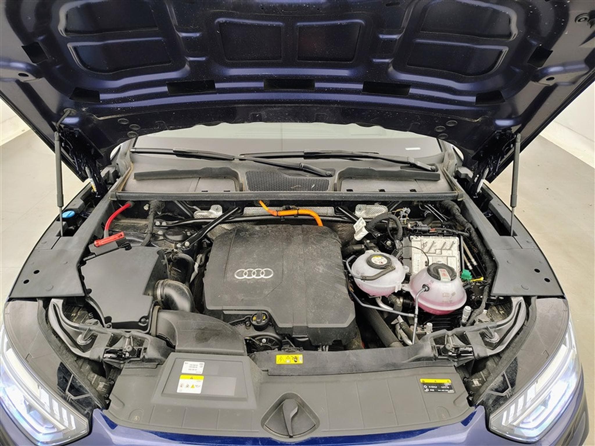 Audi Q5 Sportback PHEV 50 TFSIe Quattro S-Line NAVI / CAMERA (2022) - Foto 20