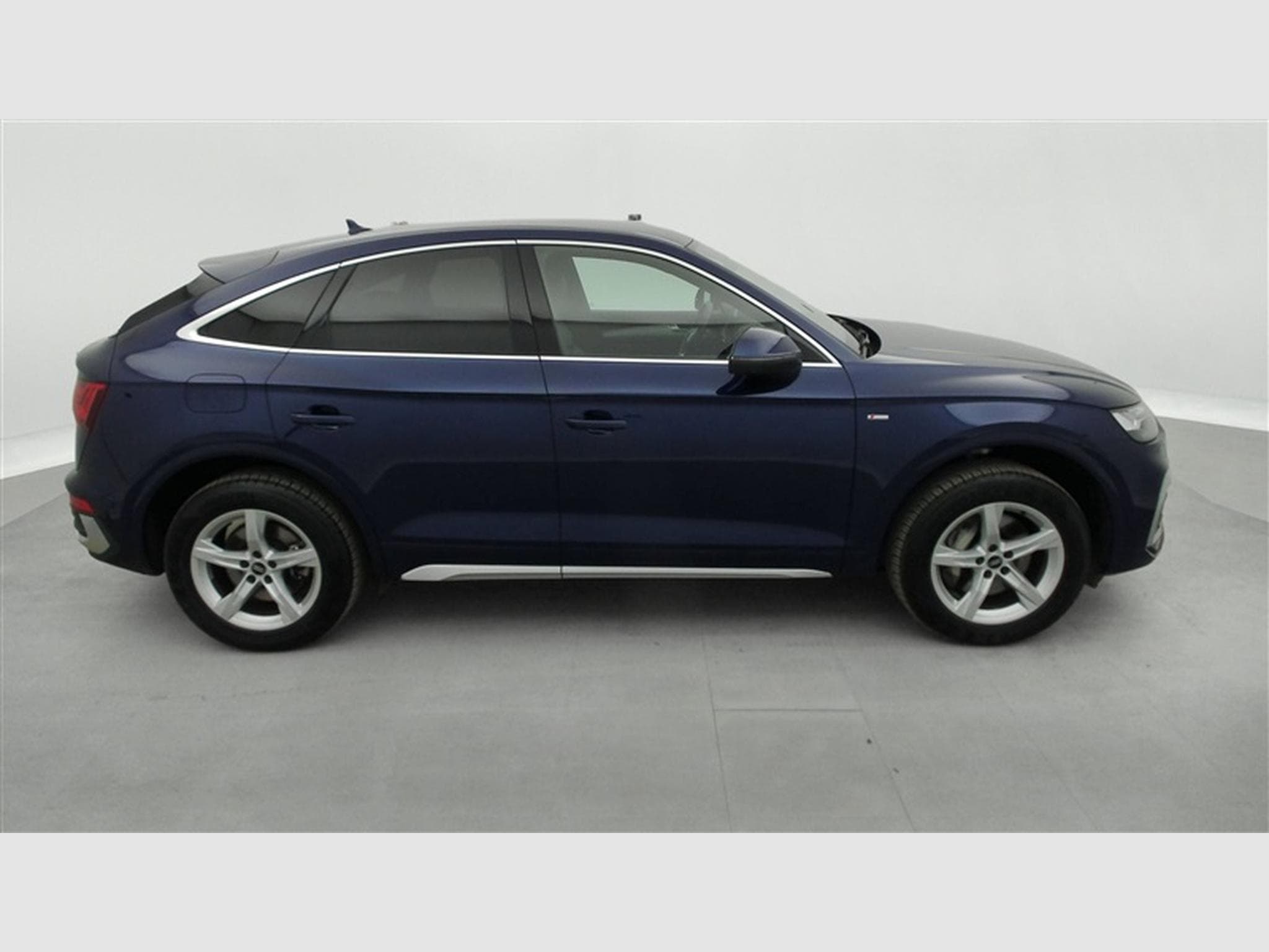 Audi Q5 Sportback PHEV 50 TFSIe Quattro S-Line NAVI / CAMERA (2022) - Foto 25