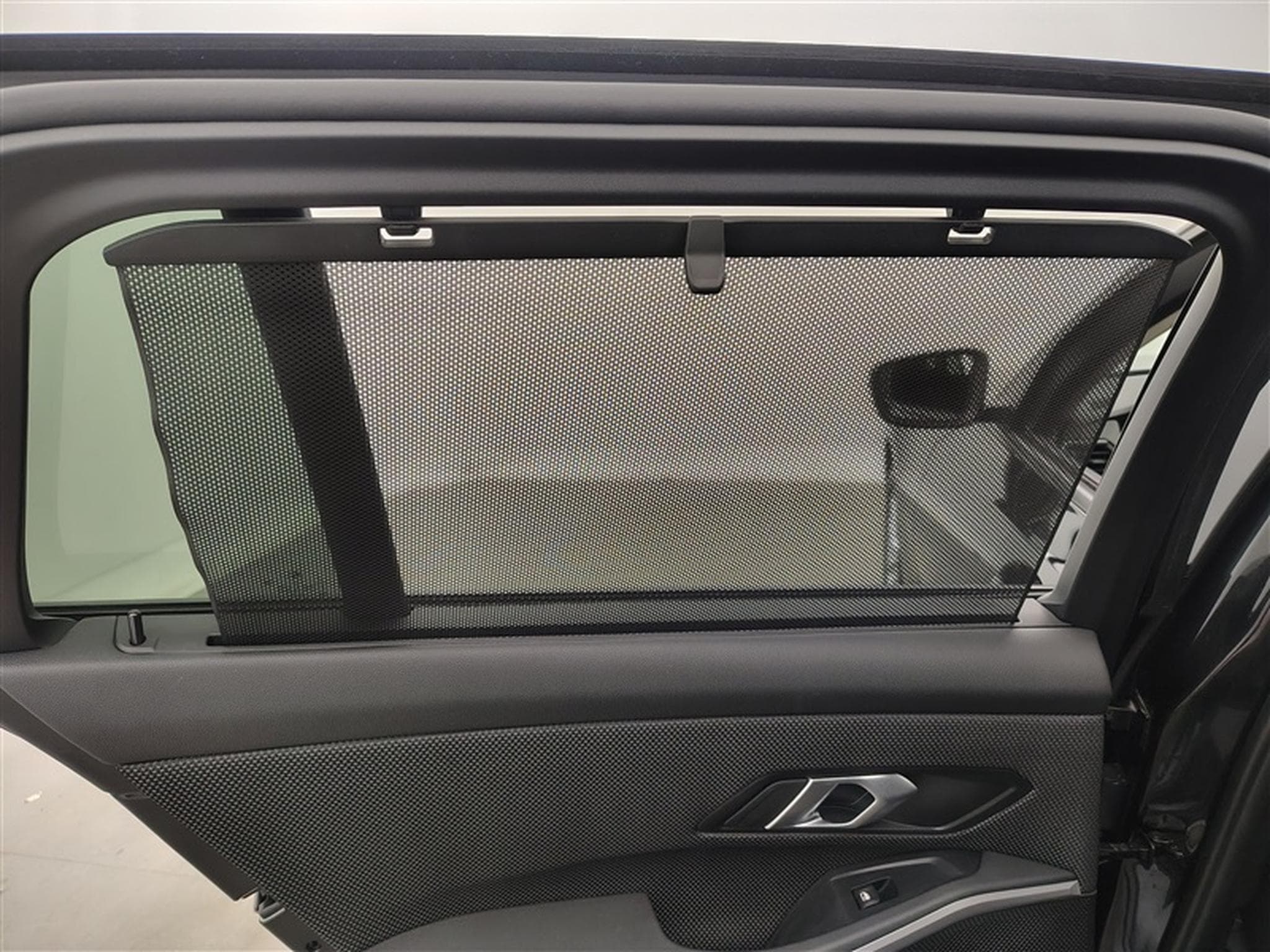 BMW 318 318 d Touring NAVI/TO PANO/FULL LED/JA17/PDC (2020) - Foto 20