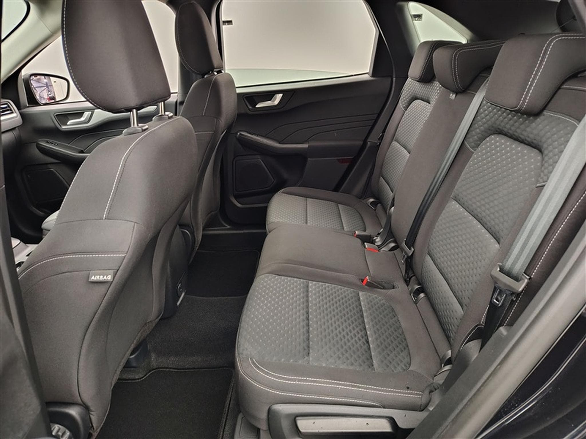 Ford Kuga 1.5 EcoBoost Connect NAVI / FULL LED / PDC AV+AR (2024) - Photo 13