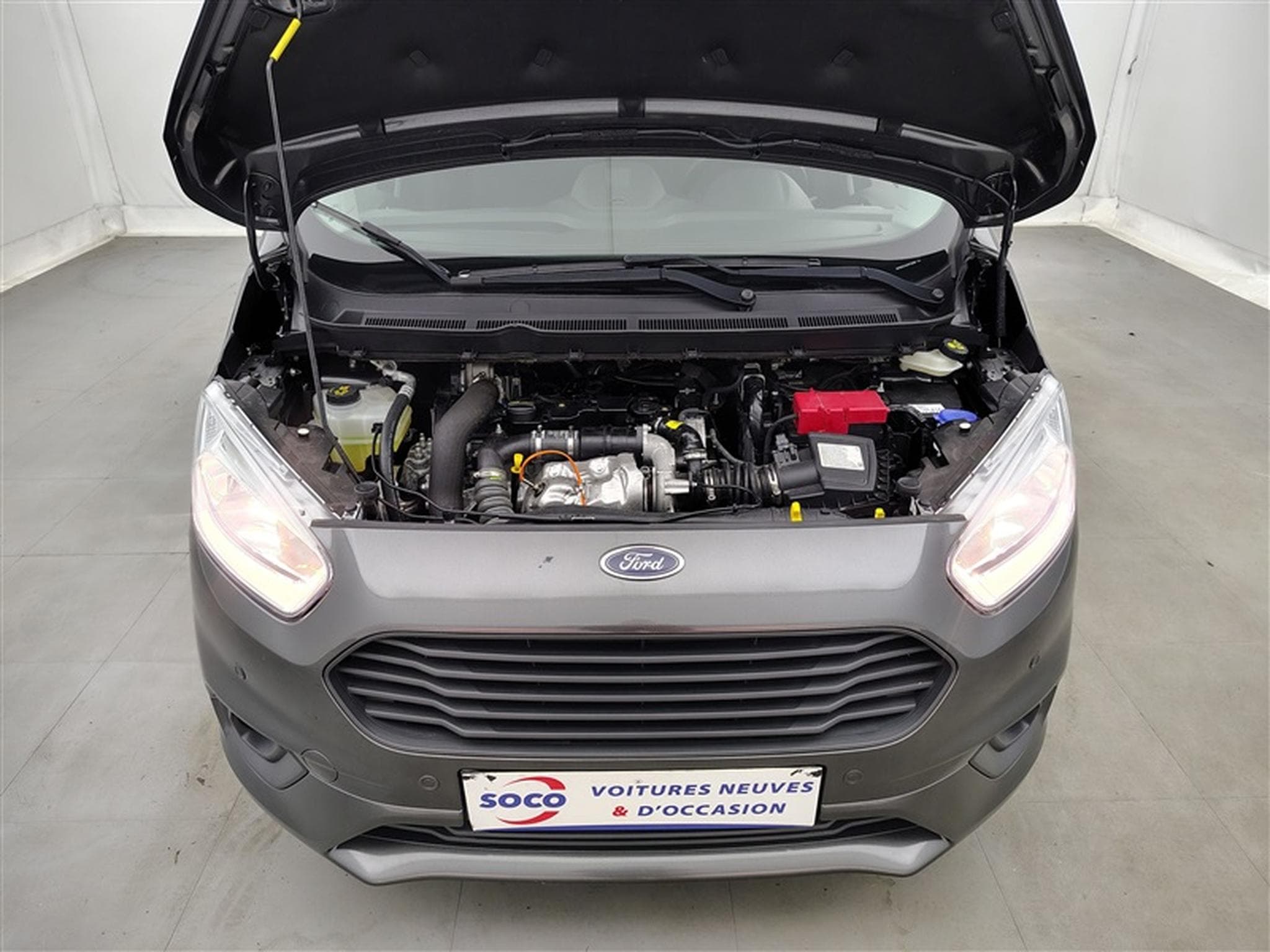 Ford Transit 1.5 TDCi 100cv Limited NAVI / PDC AV+AR / JA 15" (2024) - Photo 18