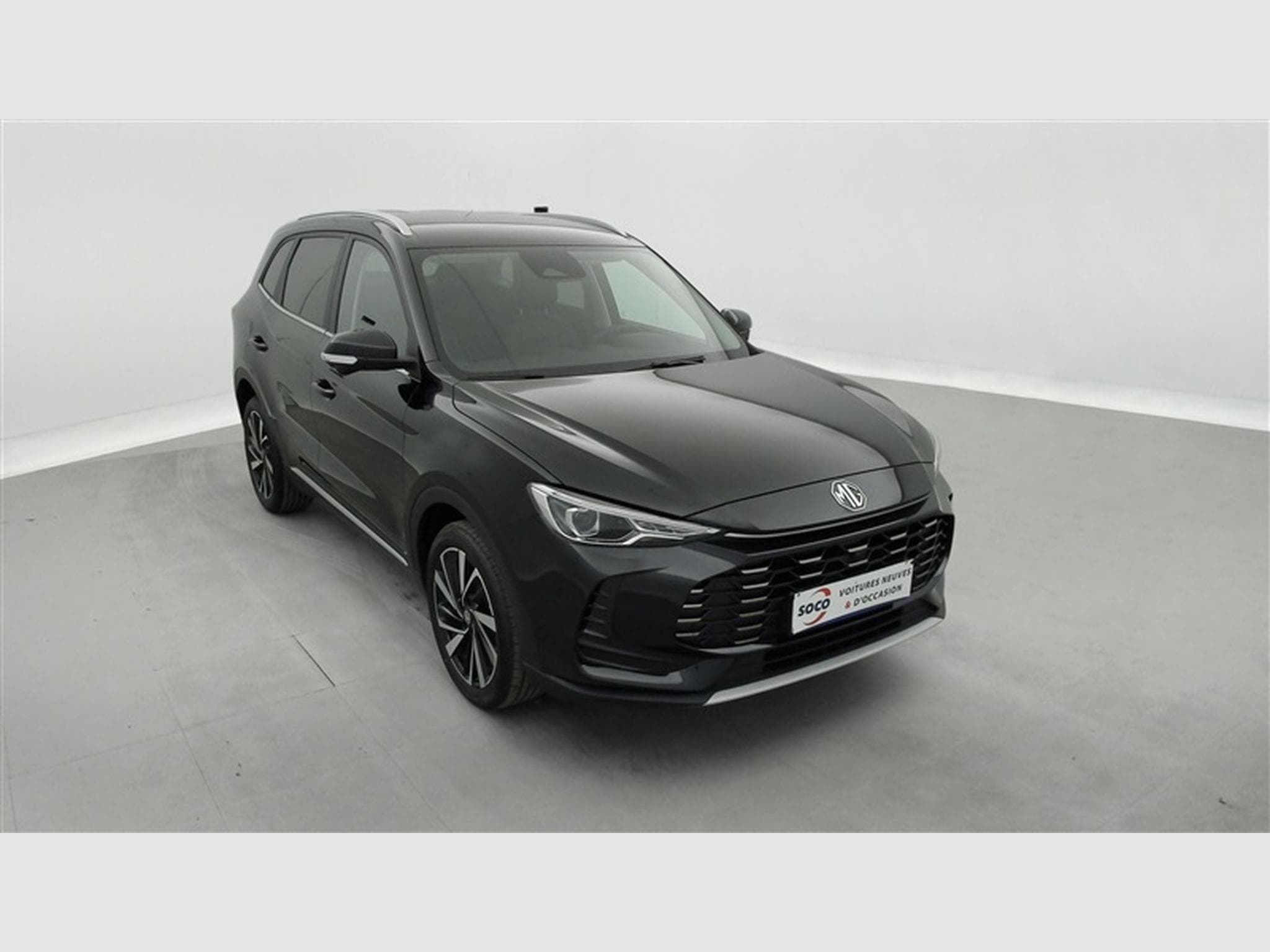 MG ZS 1.5 Hybrid+ Luxury NAVI / CAMERA / CARPLAY / ALU (2026) - Photo 23