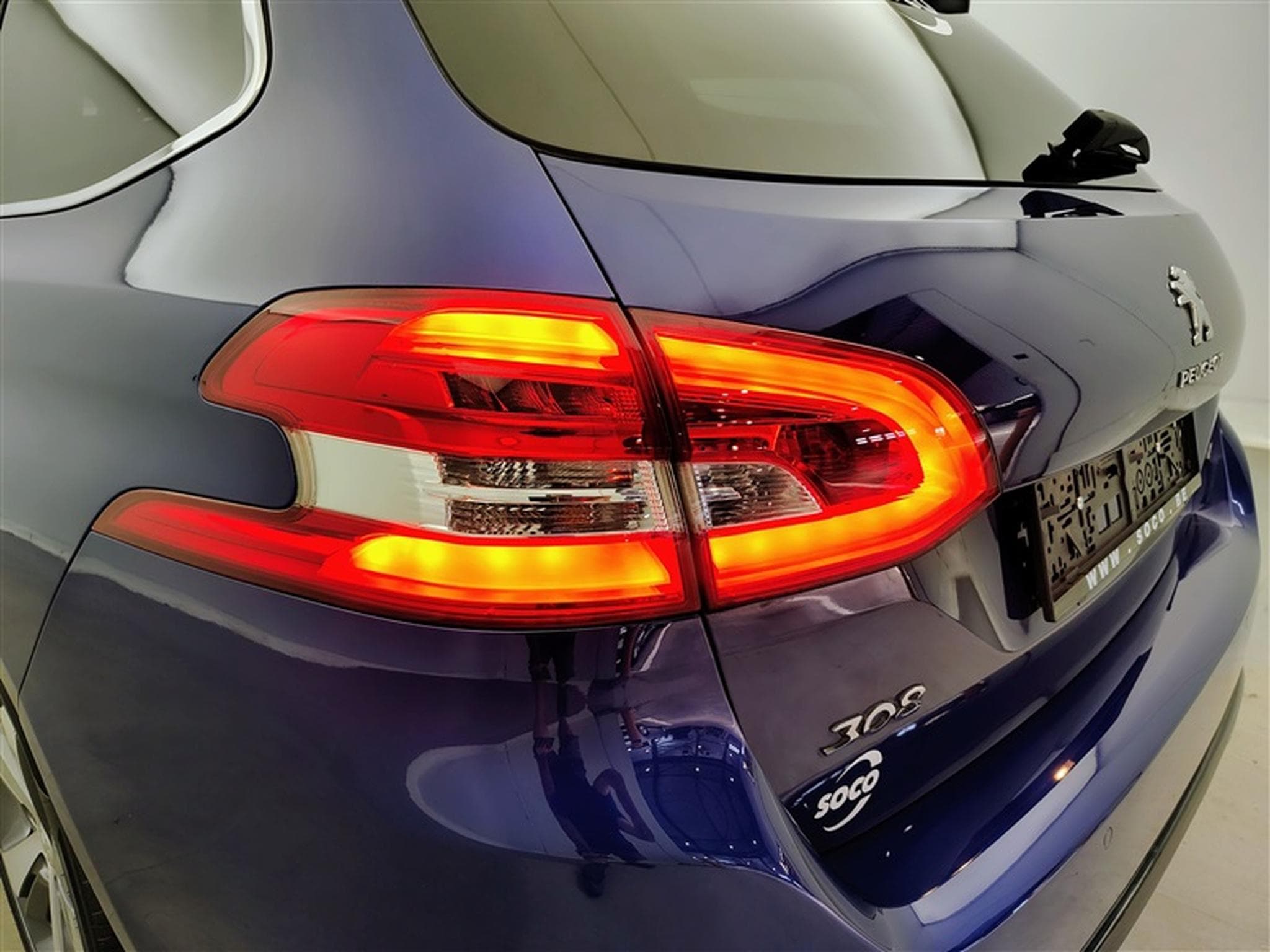 Peugeot 308 1.2 PureTech GT Line *NAVI/FULL LED/CAM360/T.PANO/JA17* (2019) - Photo 16
