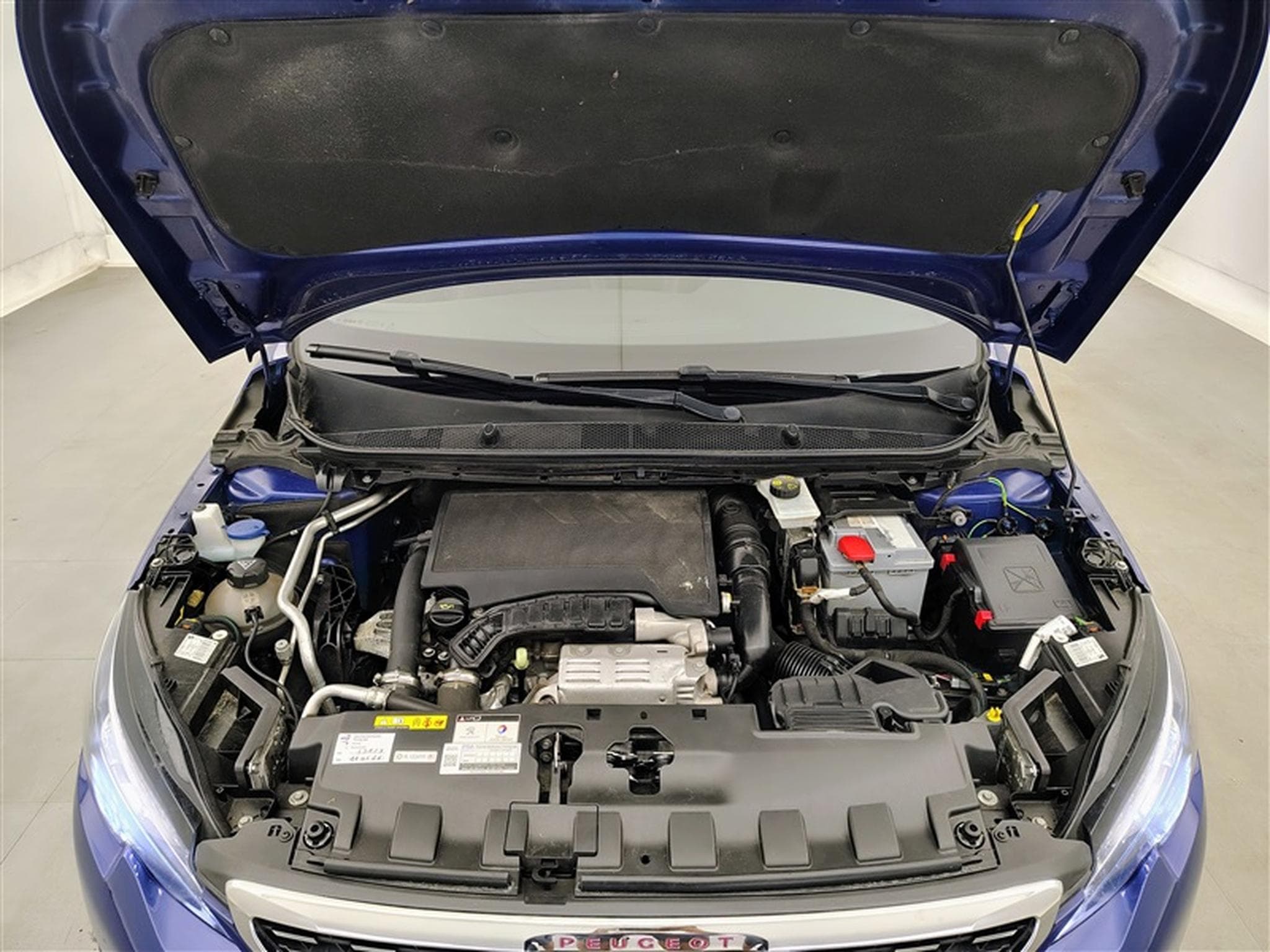 Peugeot 308 1.2 PureTech GT Line *NAVI/FULL LED/CAM360/T.PANO/JA17* (2019) - Photo 20