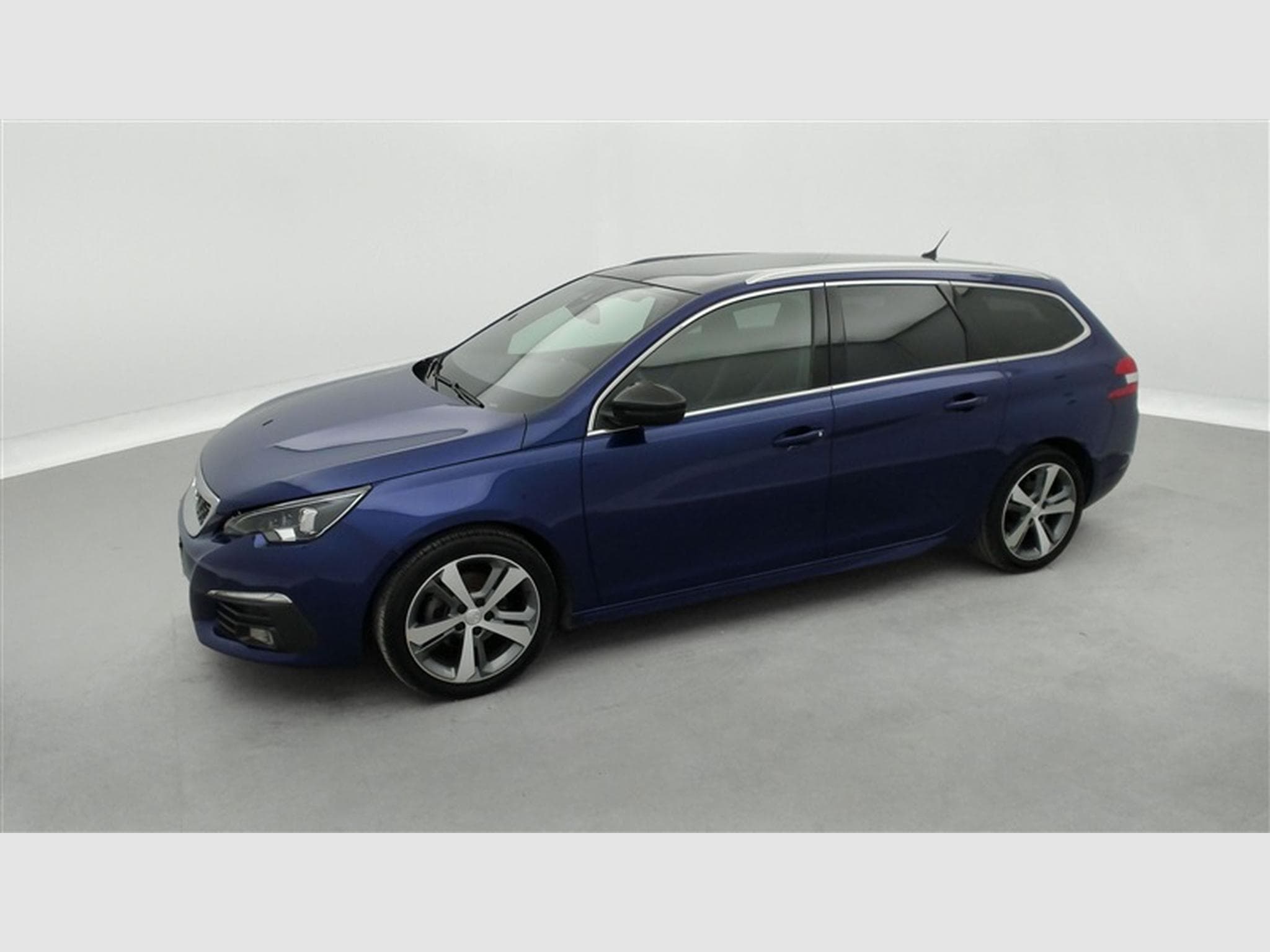 Peugeot 308 1.2 PureTech GT Line *NAVI/FULL LED/CAM360/T.PANO/JA17* (2019) - Photo 22