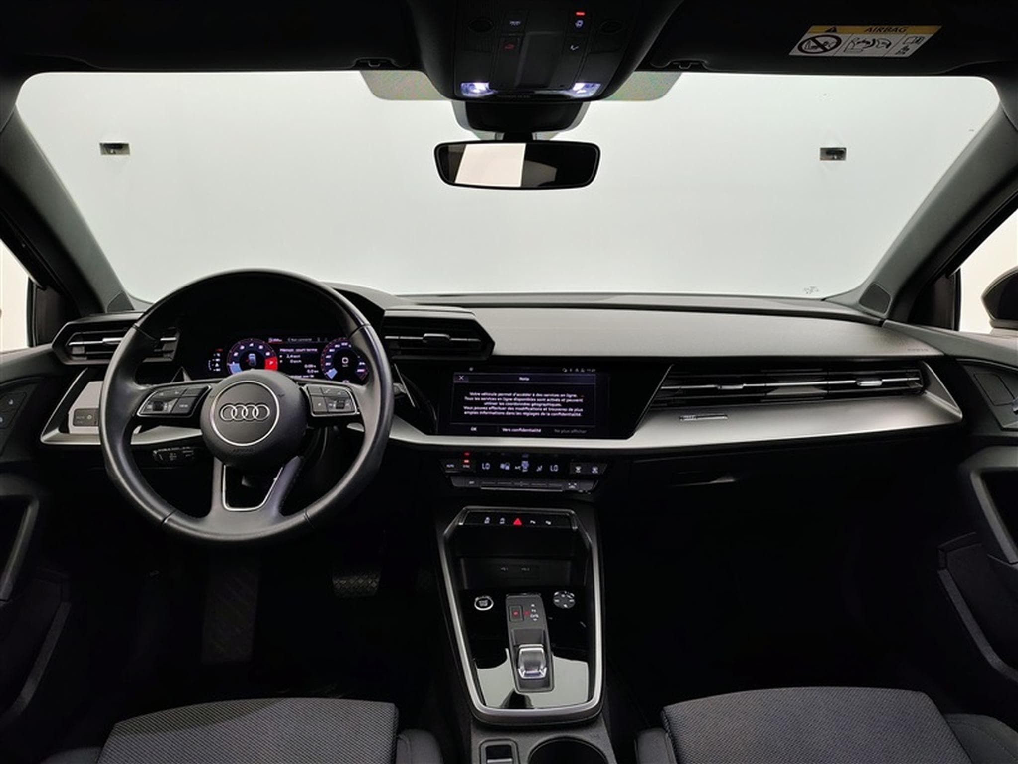 Audi A3 Sportback 30 TFSI Advanced S tronic  Navi / Led / PDC av+ar (2023) - Photo 8
