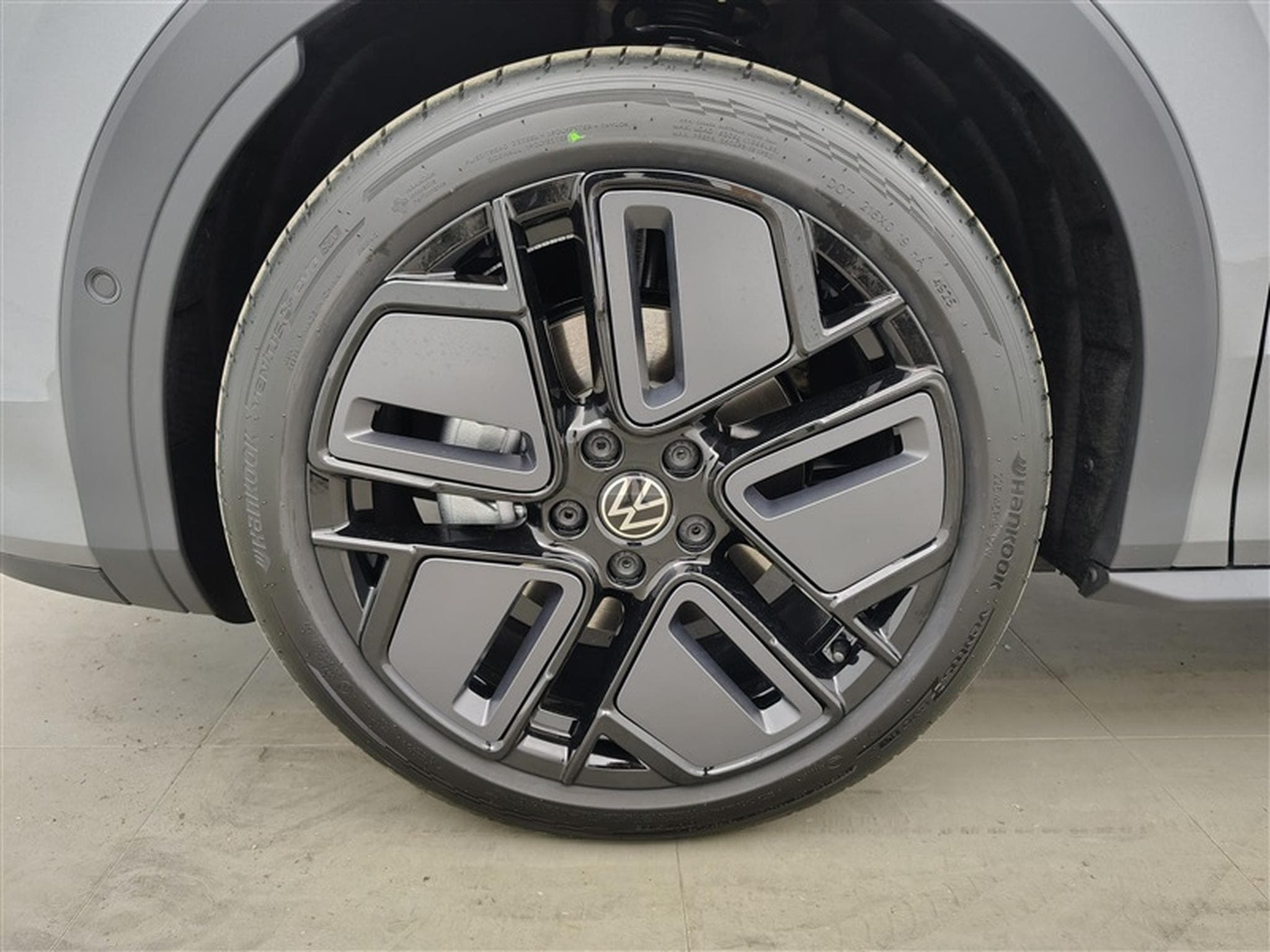 VW T-Roc 1.5 TSI 150cv DSG R-Line CARPLAY / FULL LED / PANO / CAMERA (2026) - Foto 6