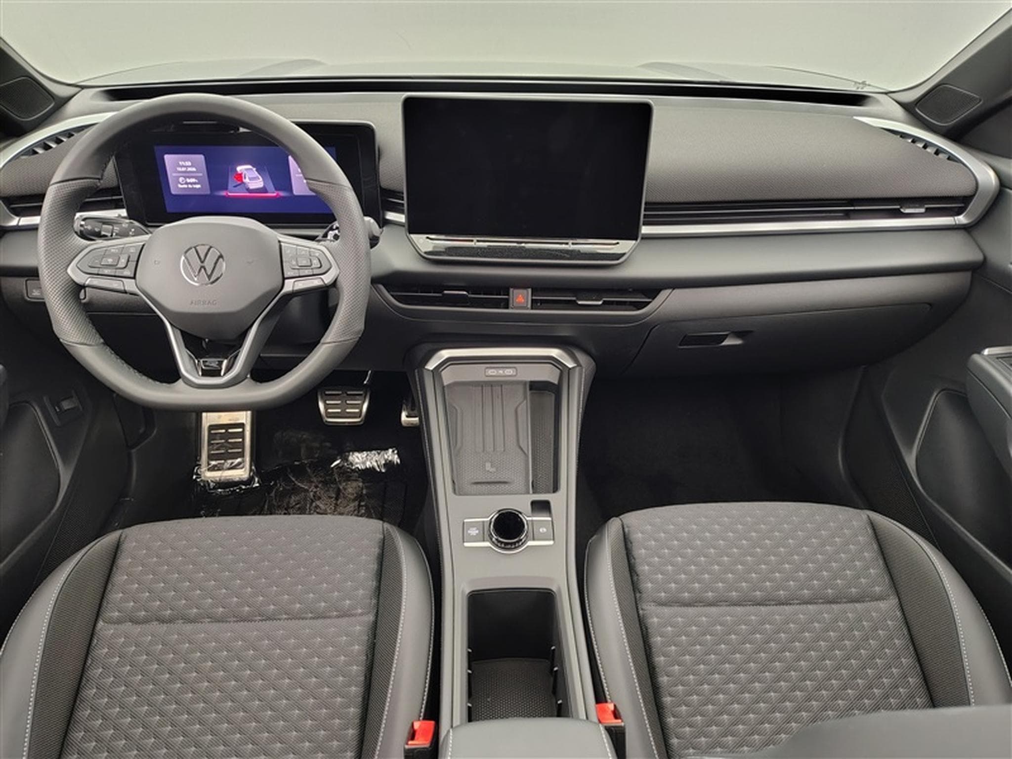 VW T-Roc 1.5 TSI 150cv DSG R-Line CARPLAY / FULL LED / PANO / CAMERA (2026) - Foto 8