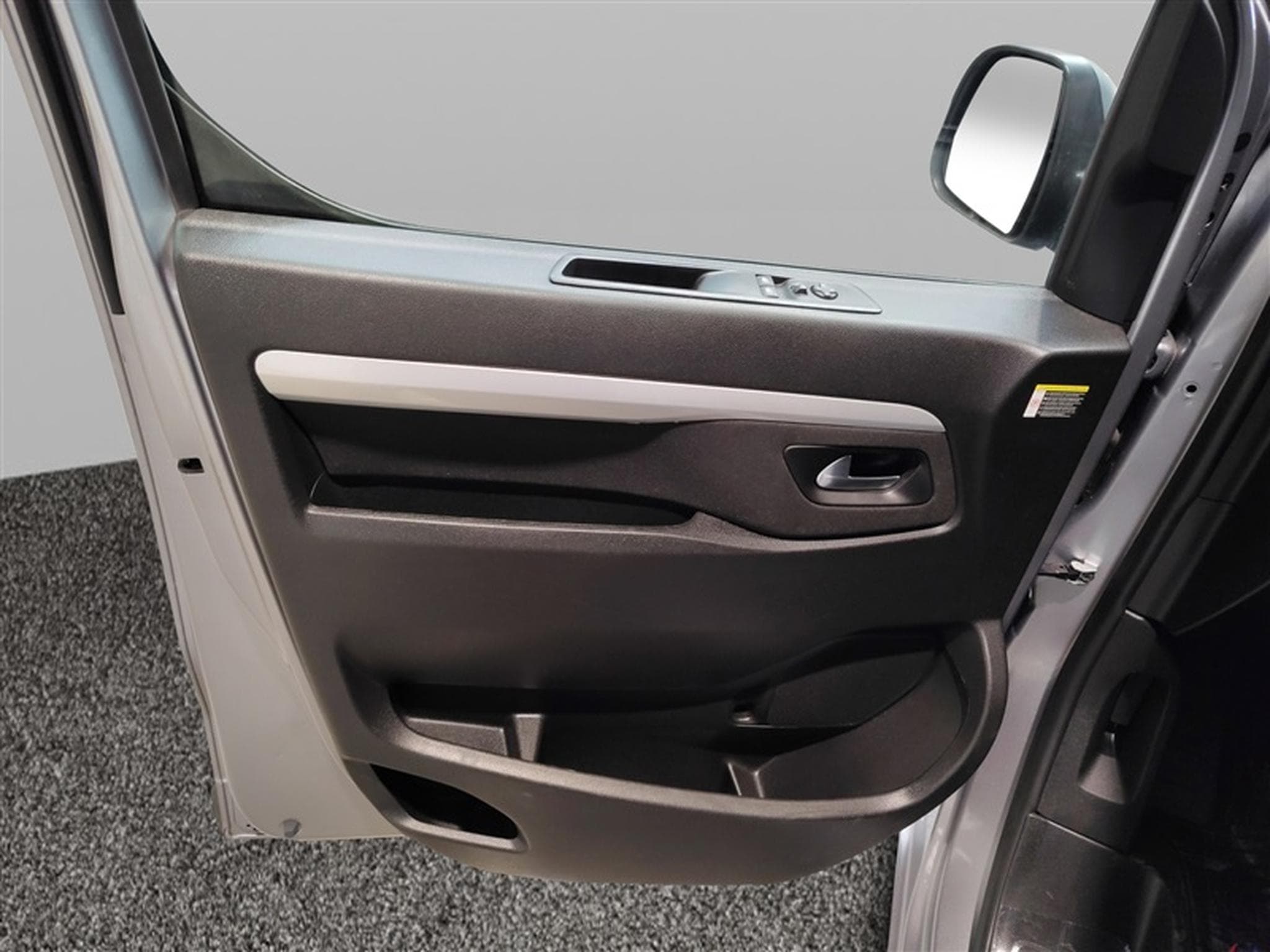 Opel Vivaro 2.0 TD L2H1 Edition AUTO/NAVI/PDC (2023) - Foto 16