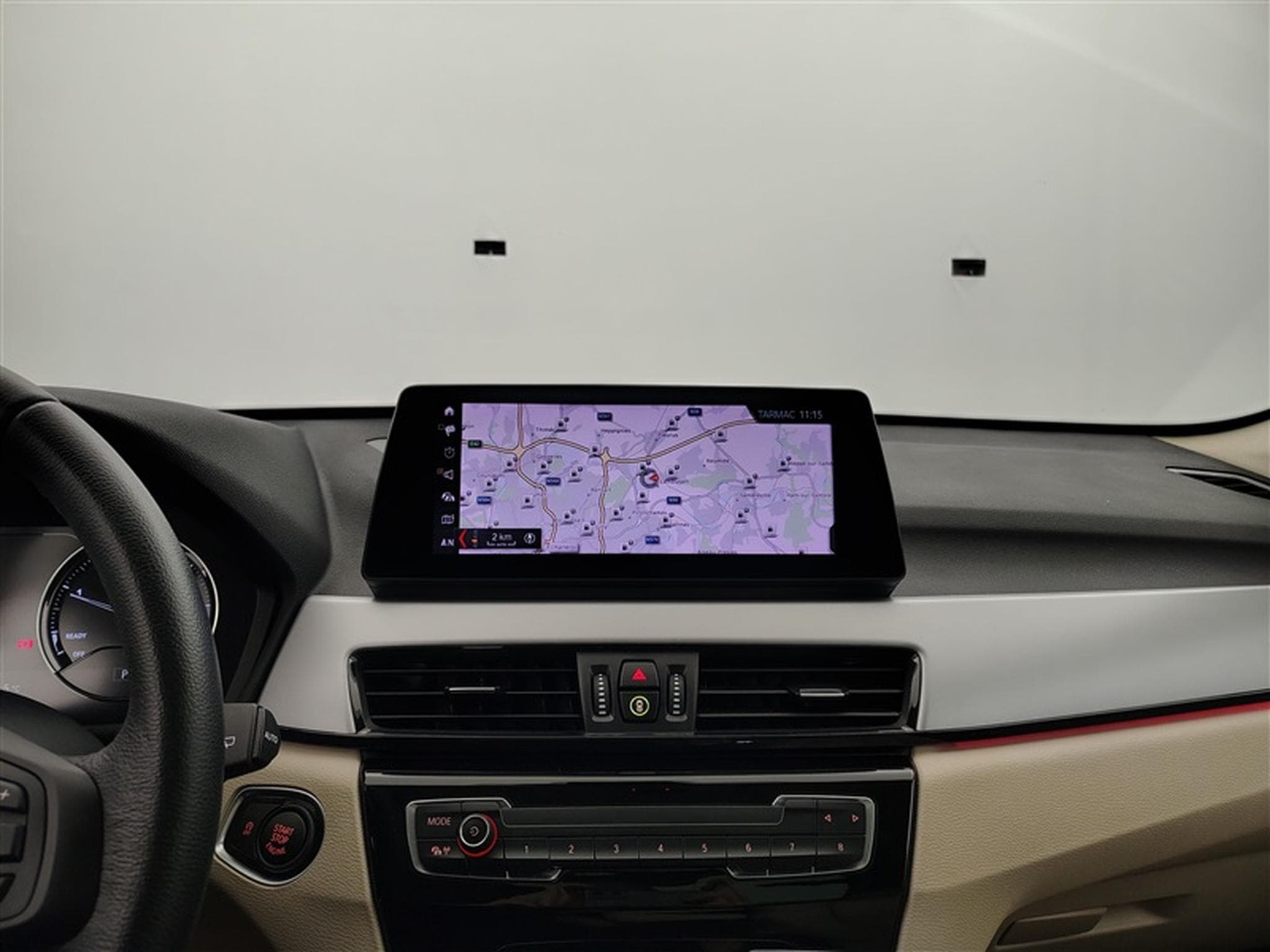 BMW X1 1.5 dA sDrive16 NAVI / CUIR / TOIT PANO (2021) - Photo 11