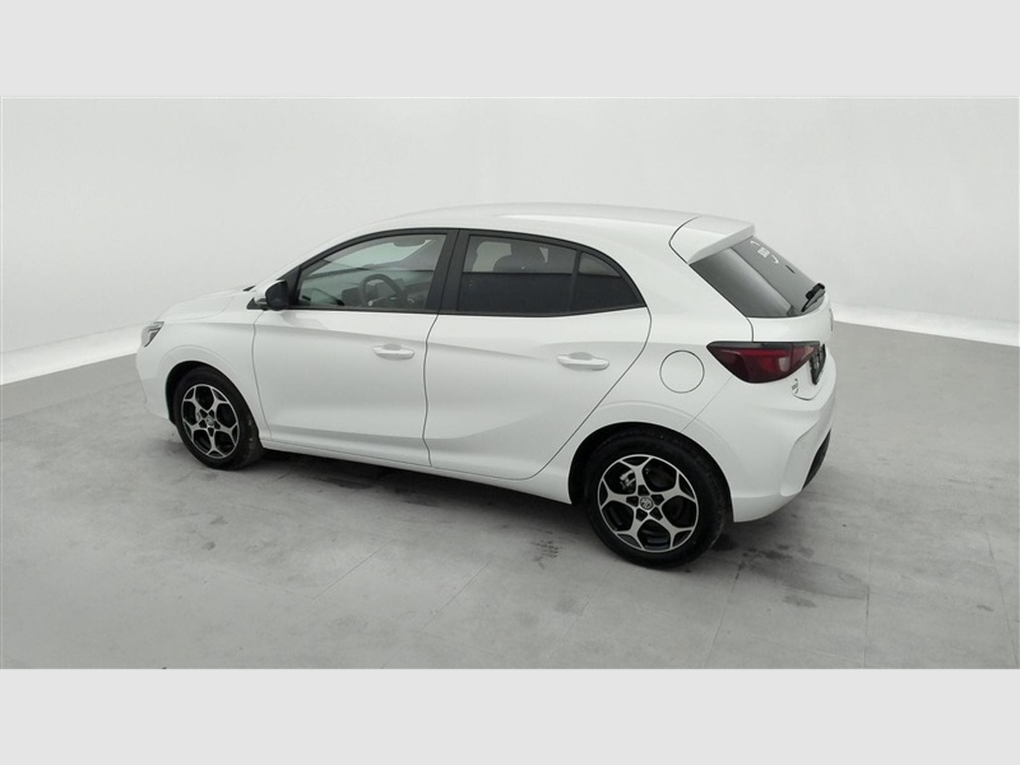 MG MG3 1.5 Hybrid+ Luxury NAVI / FULL LED / CAMERA 360° / JA 16" (2026) - Photo 20