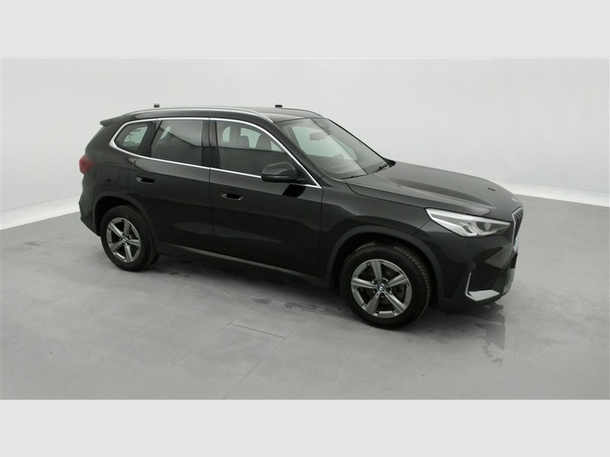 BMW X1 1.5iA sDrive20 MHEV NAVI/FULL LED/JA/PDC AV AR (2023) - Photo 24