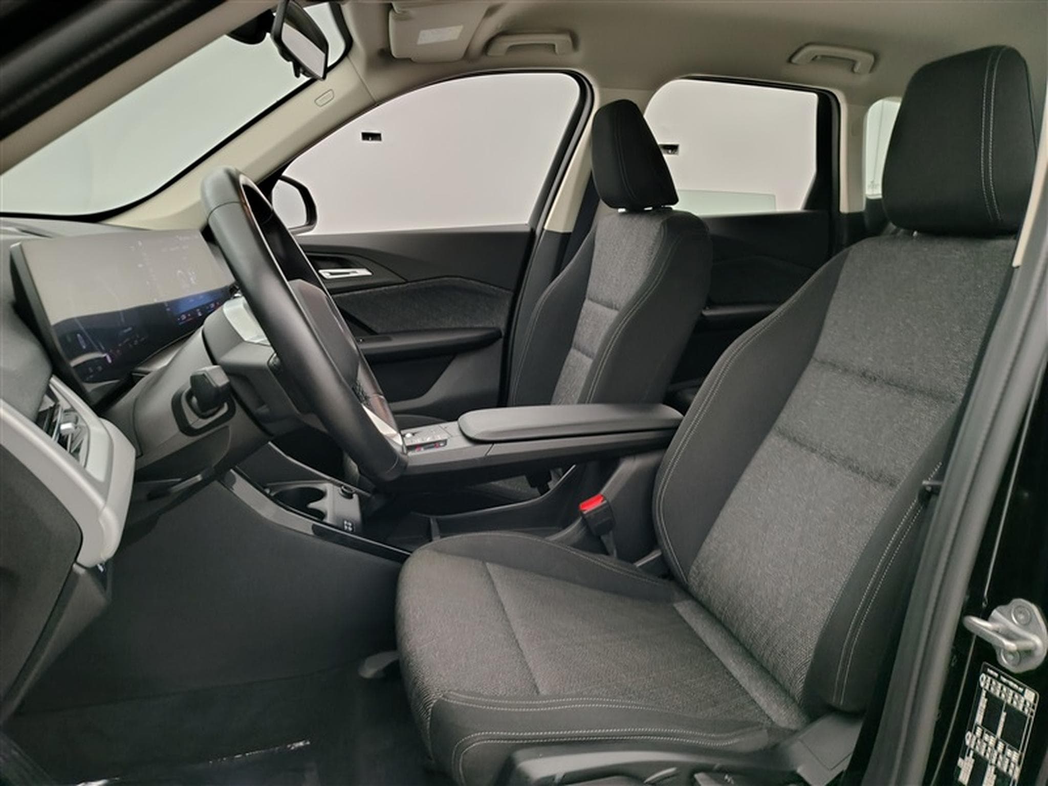BMW X1 1.5iA sDrive20 MHEV NAVI/FULL LED/JA/PDC AV AR (2023) - Photo 7