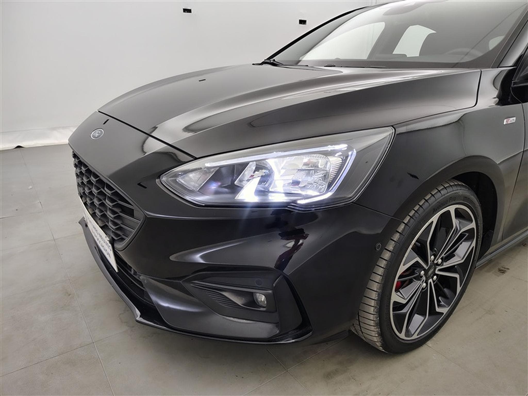 Ford Focus 1.0 EcoBoost ST-Line (2020) - Photo 13