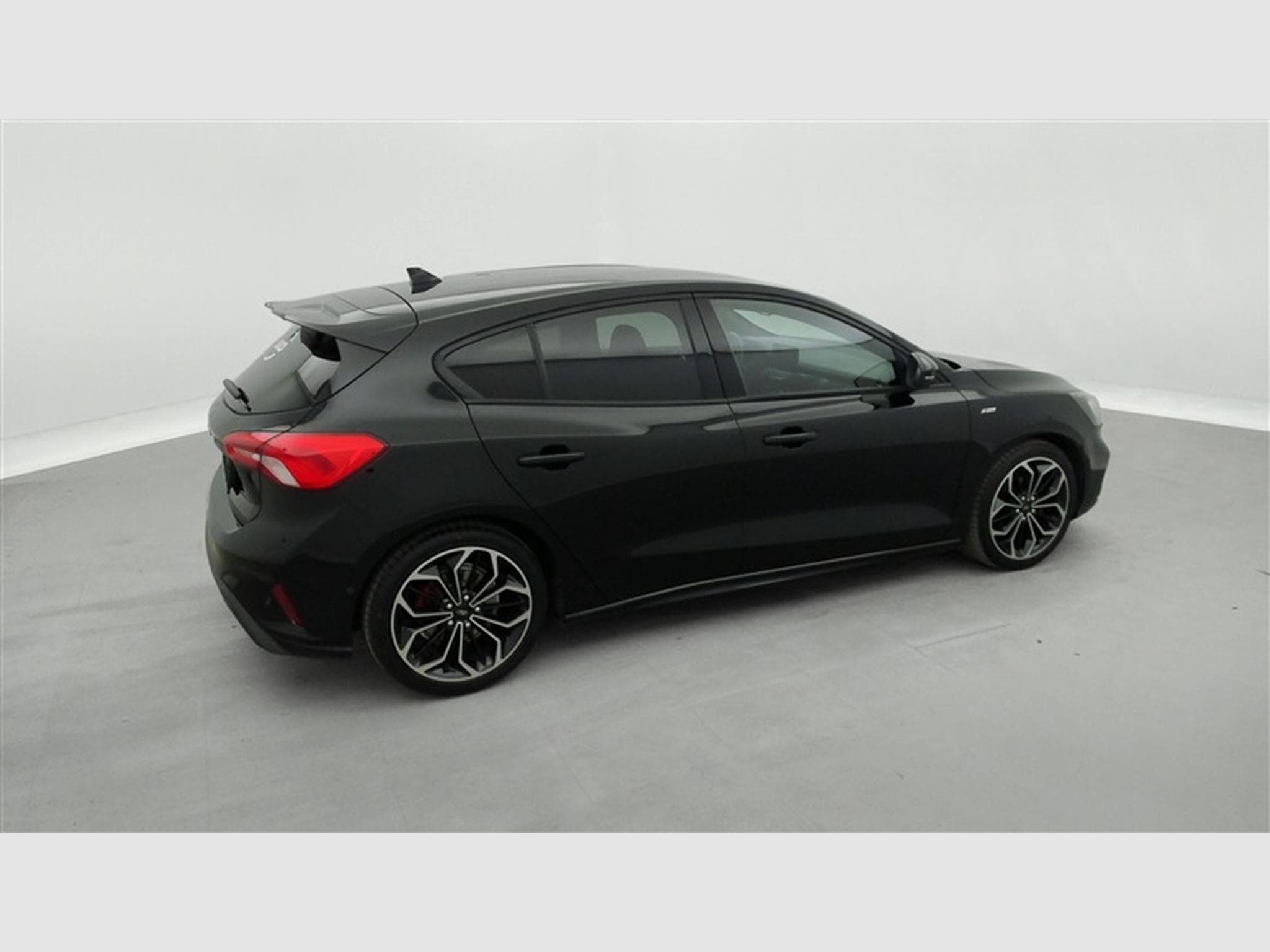 Ford Focus 1.0 EcoBoost ST-Line (2020) - Photo 19