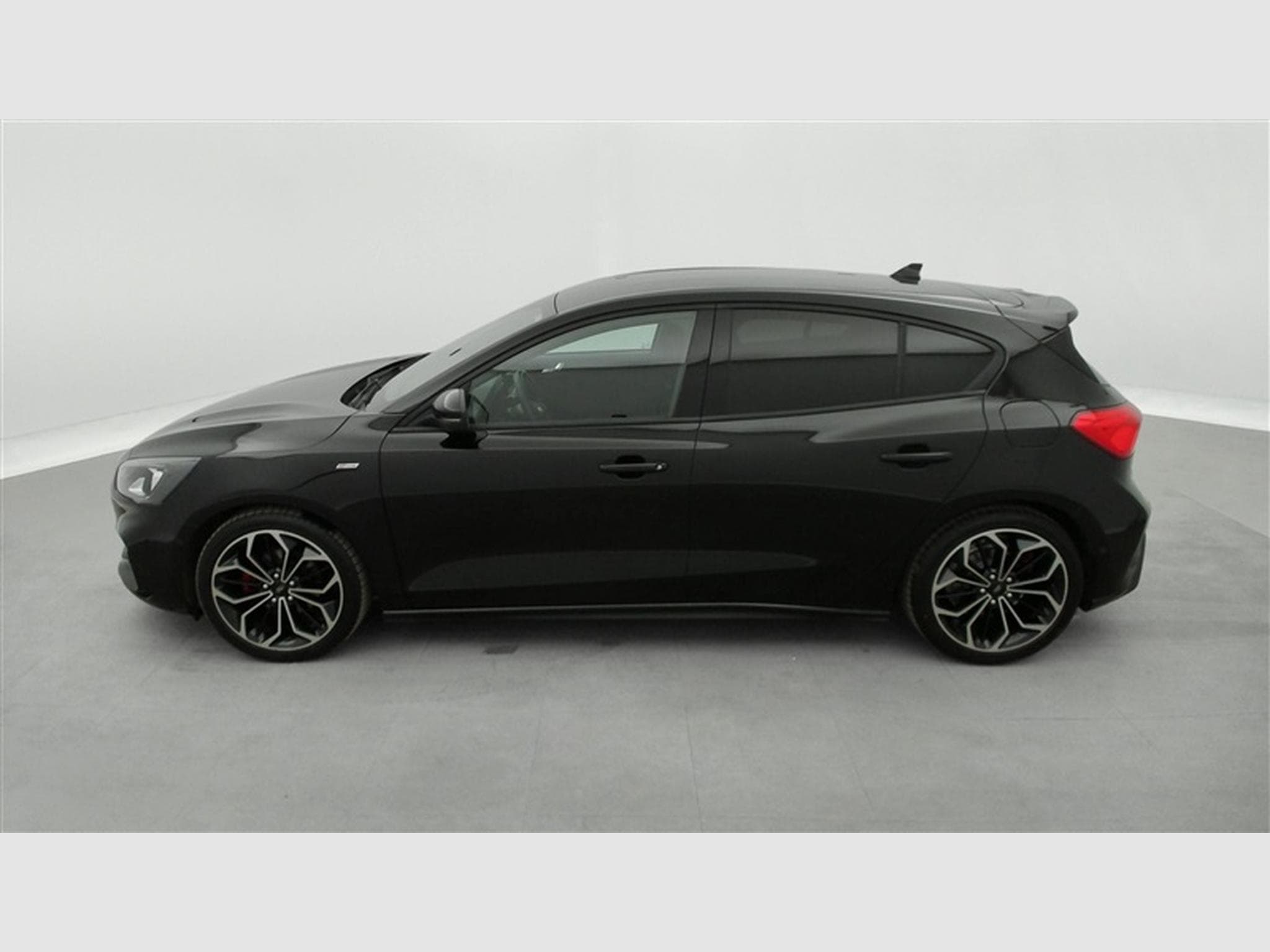 Ford Focus 1.0 EcoBoost ST-Line (2020) - Photo 2