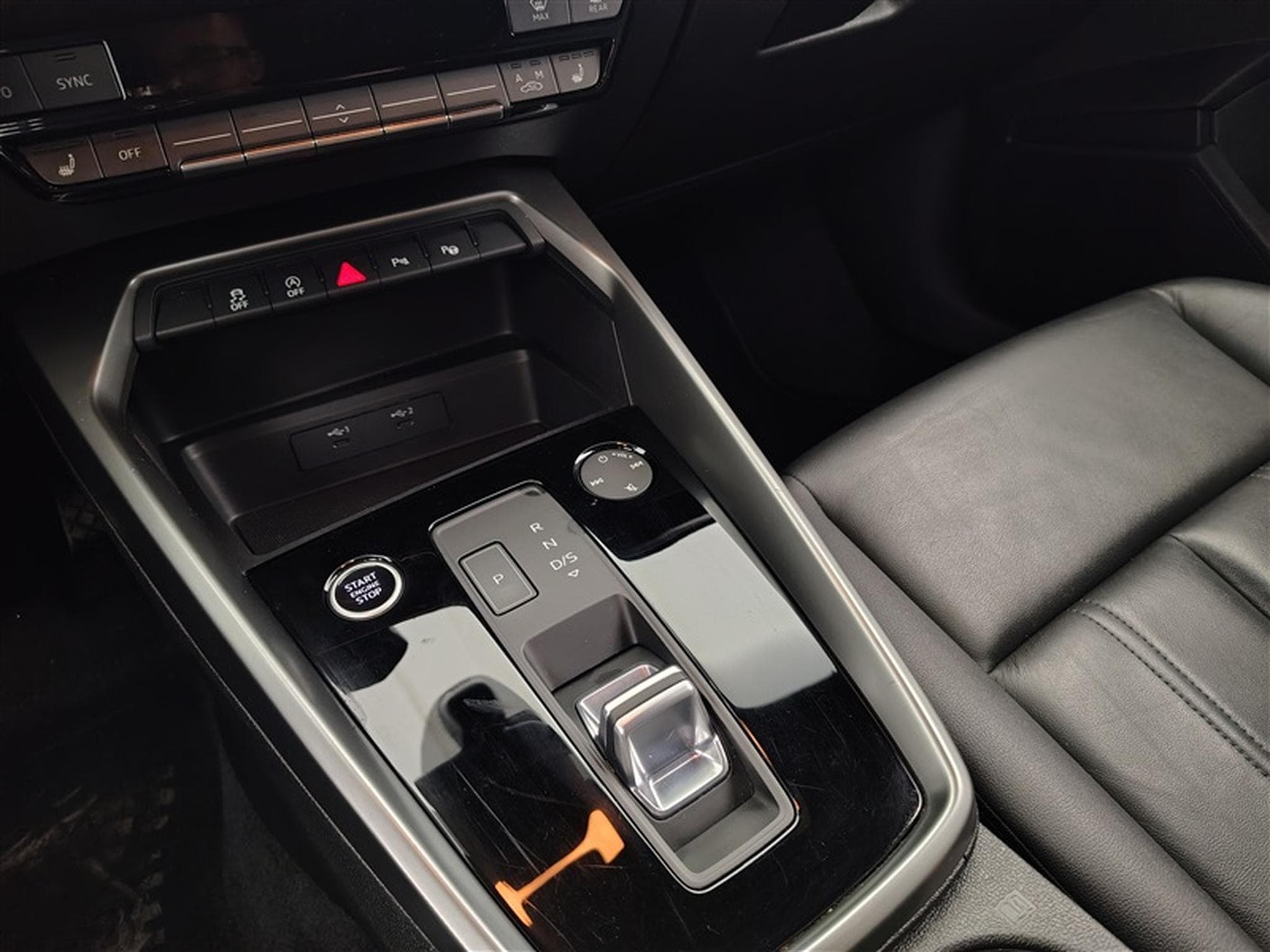 Audi A3 A3 Sportback 30 TFSI Advanced AUTO/NAVI/FULL LED/PDC** (2023) - Photo 10