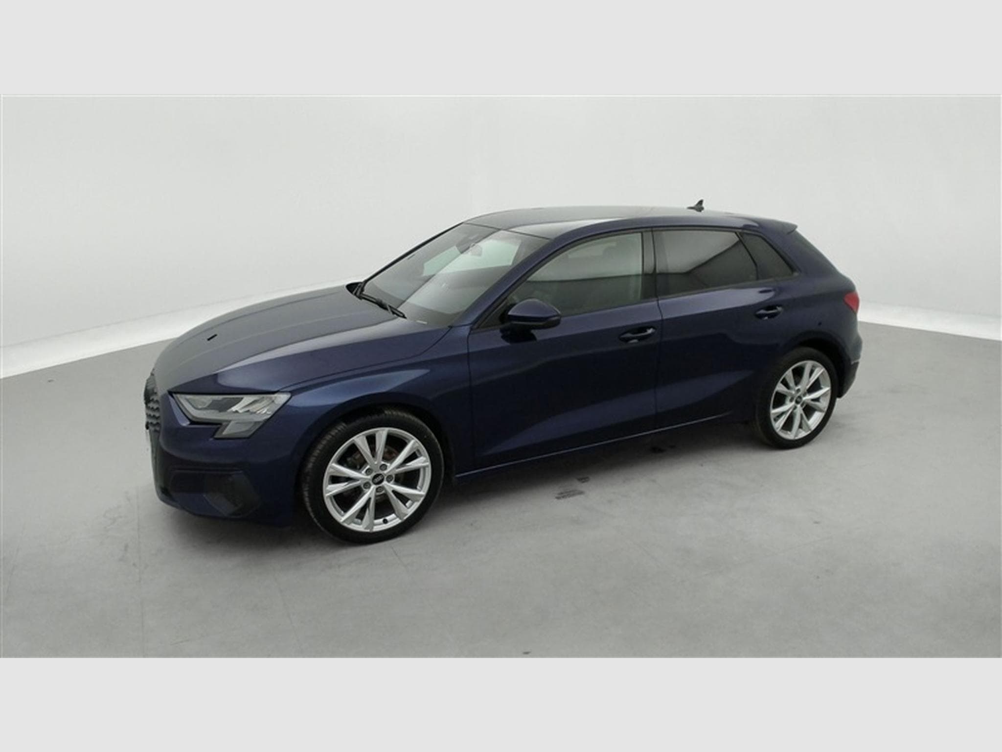 Audi A3 A3 Sportback 30 TFSI Advanced AUTO/NAVI/FULL LED/PDC** (2023) - Photo 17