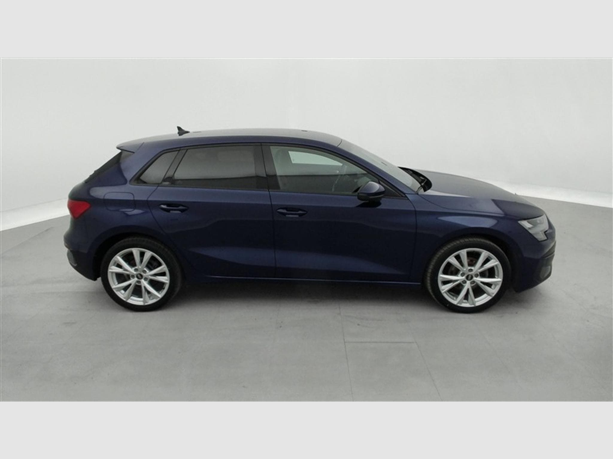 Audi A3 A3 Sportback 30 TFSI Advanced AUTO/NAVI/FULL LED/PDC** (2023) - Photo 20