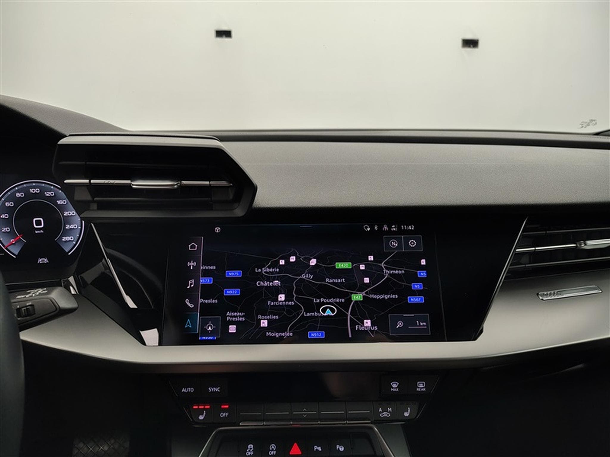 Audi A3 A3 Sportback 30 TFSI Advanced AUTO/NAVI/FULL LED/PDC** (2023) - Photo 9