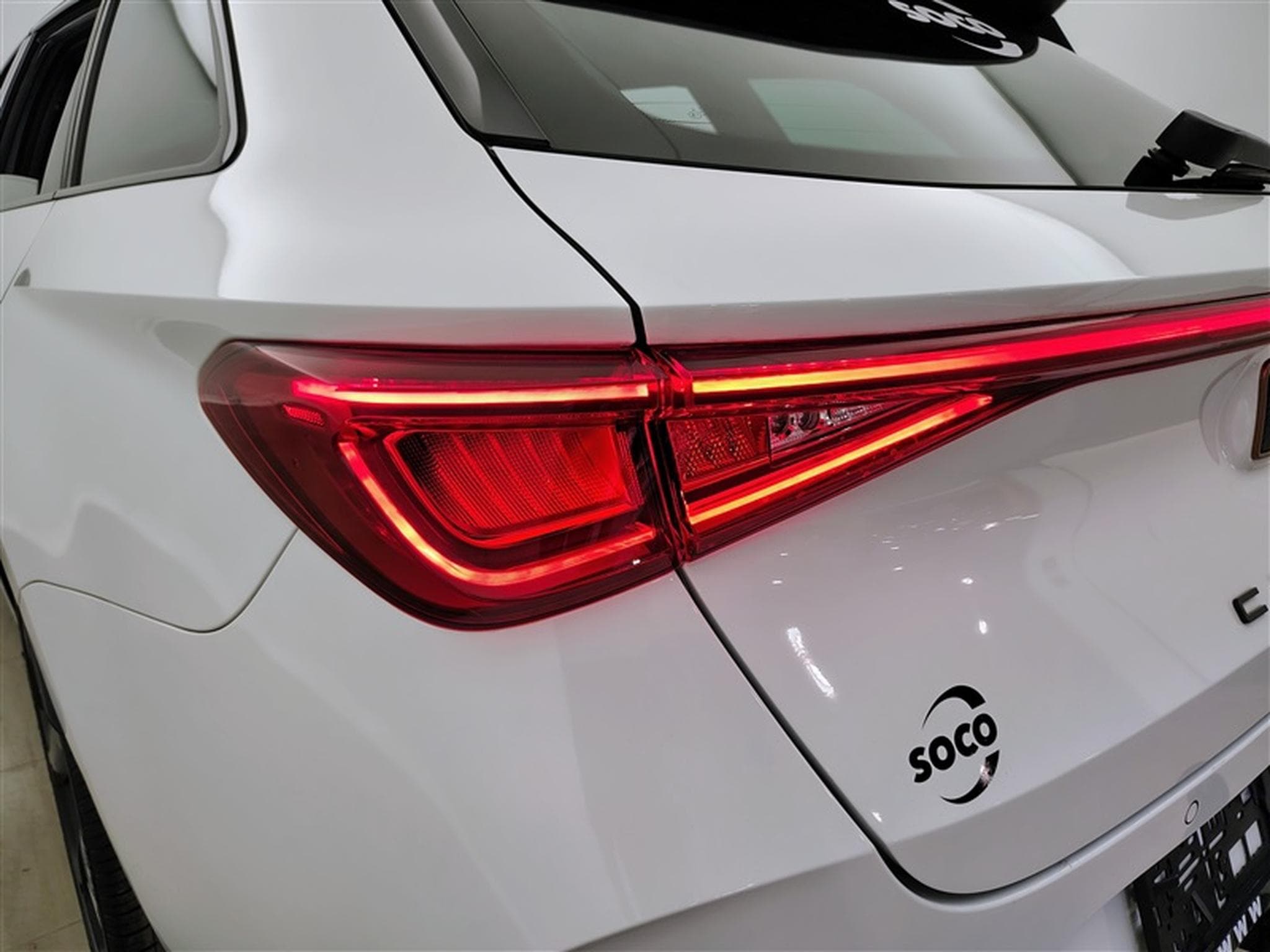 Cupra Leon 1.5 eTSI 150cv DSG  S-CUIR / NAVI / FULL LED / CARPLAY (2024) - Photo 16