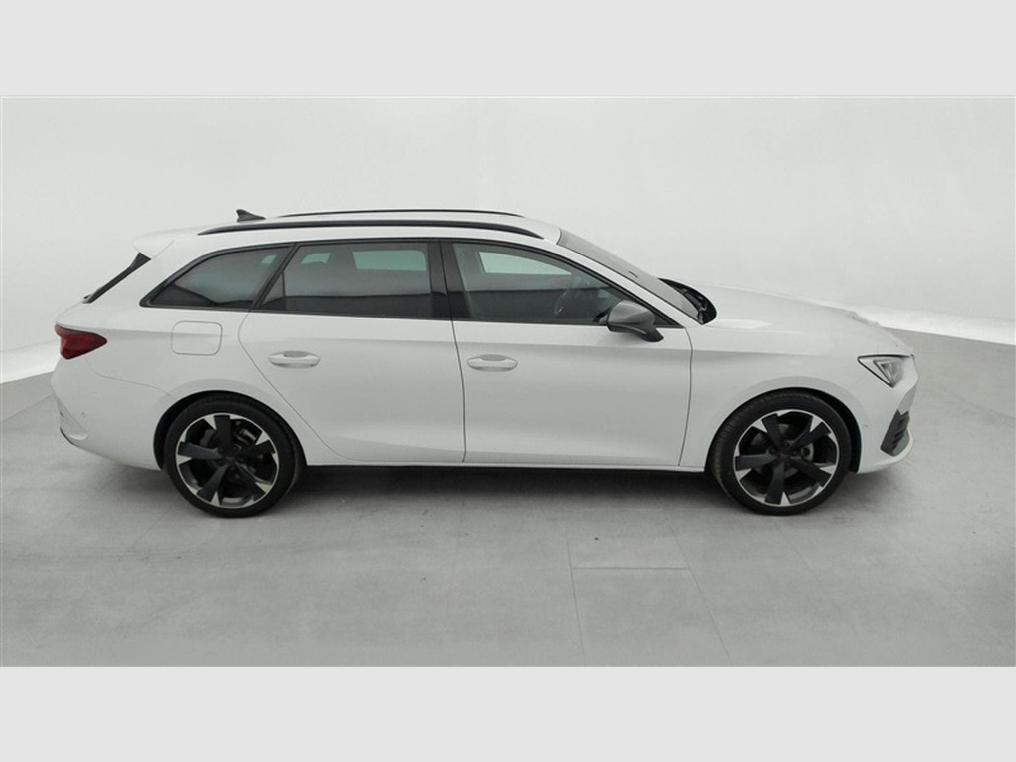 Cupra Leon 1.5 eTSI 150cv DSG  S-CUIR / NAVI / FULL LED / CARPLAY (2024) - Photo 25