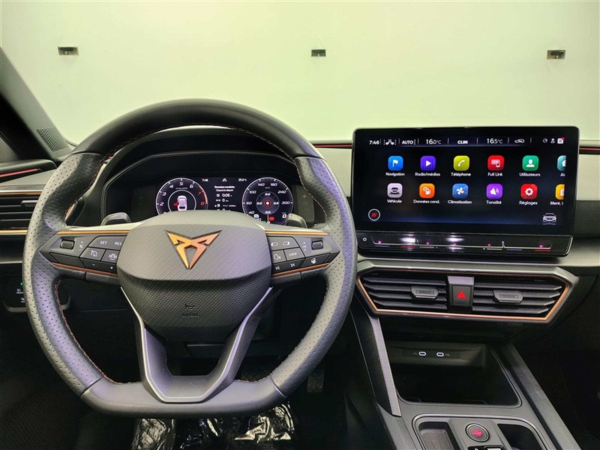 Cupra Leon 1.5 eTSI 150cv DSG  S-CUIR / NAVI / FULL LED / CARPLAY (2024) - Photo 9