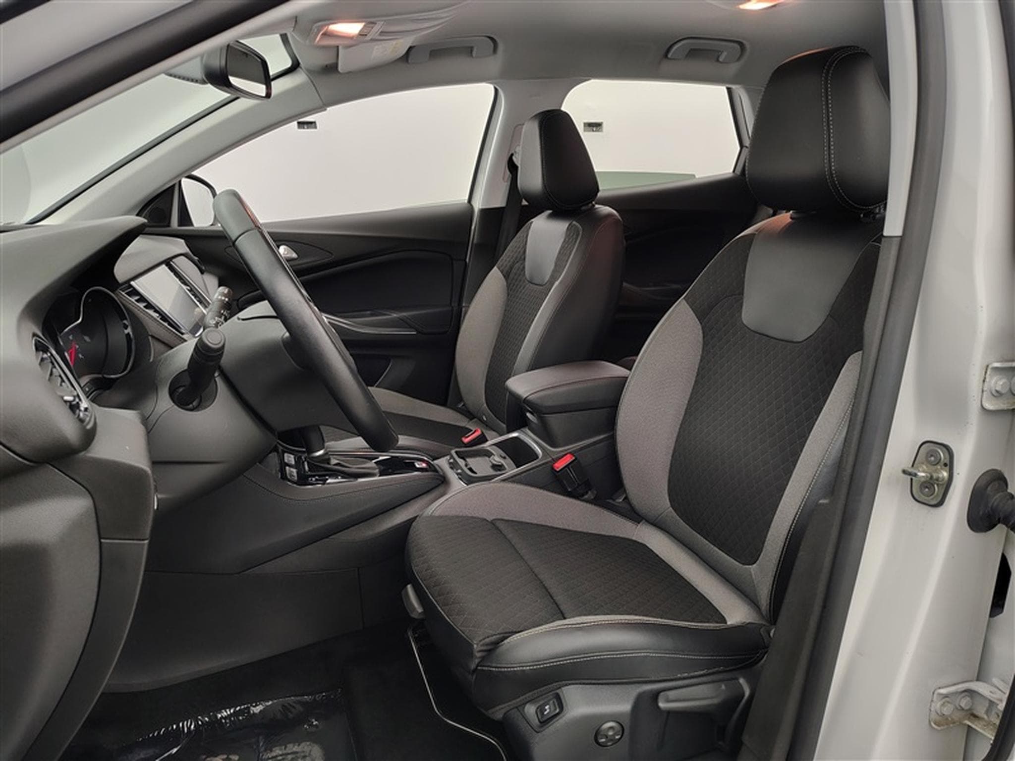 Opel Grandland 1.2 Turbo Innovation*NAVI/FULL LED/CAM AV ARR/PDC/JA18* (2020) - Photo 6