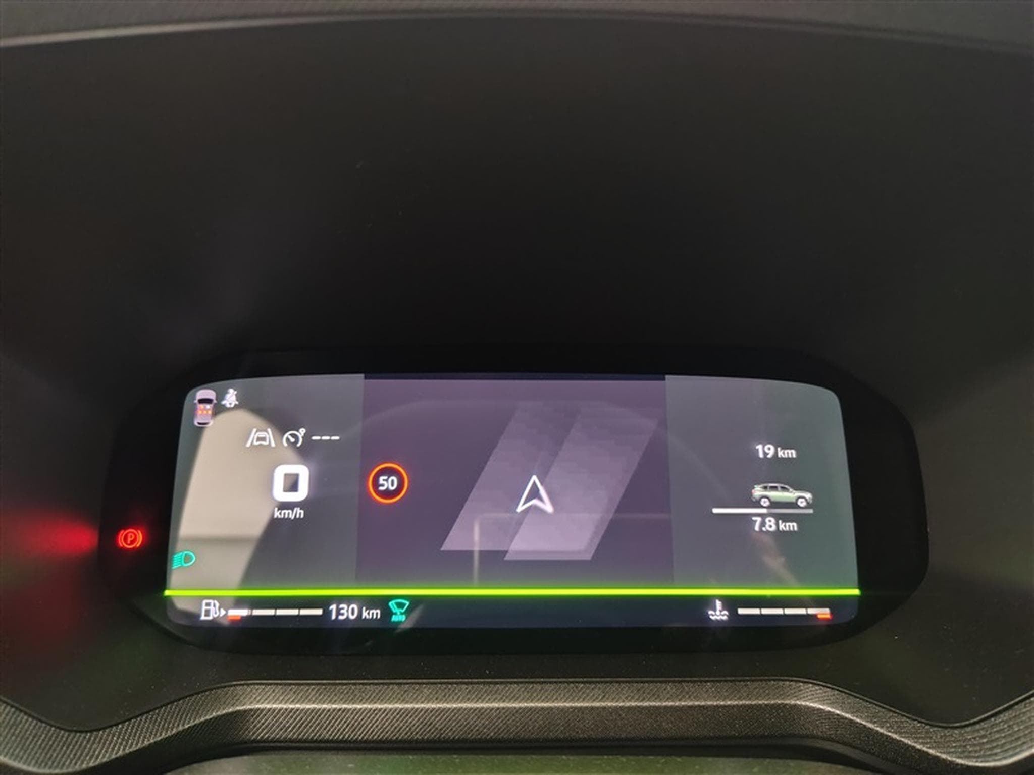 Dacia Bigster Mild Hybrid 140cv Journey NAVI / CARPLAY / CAMERA (2026) - Photo 10