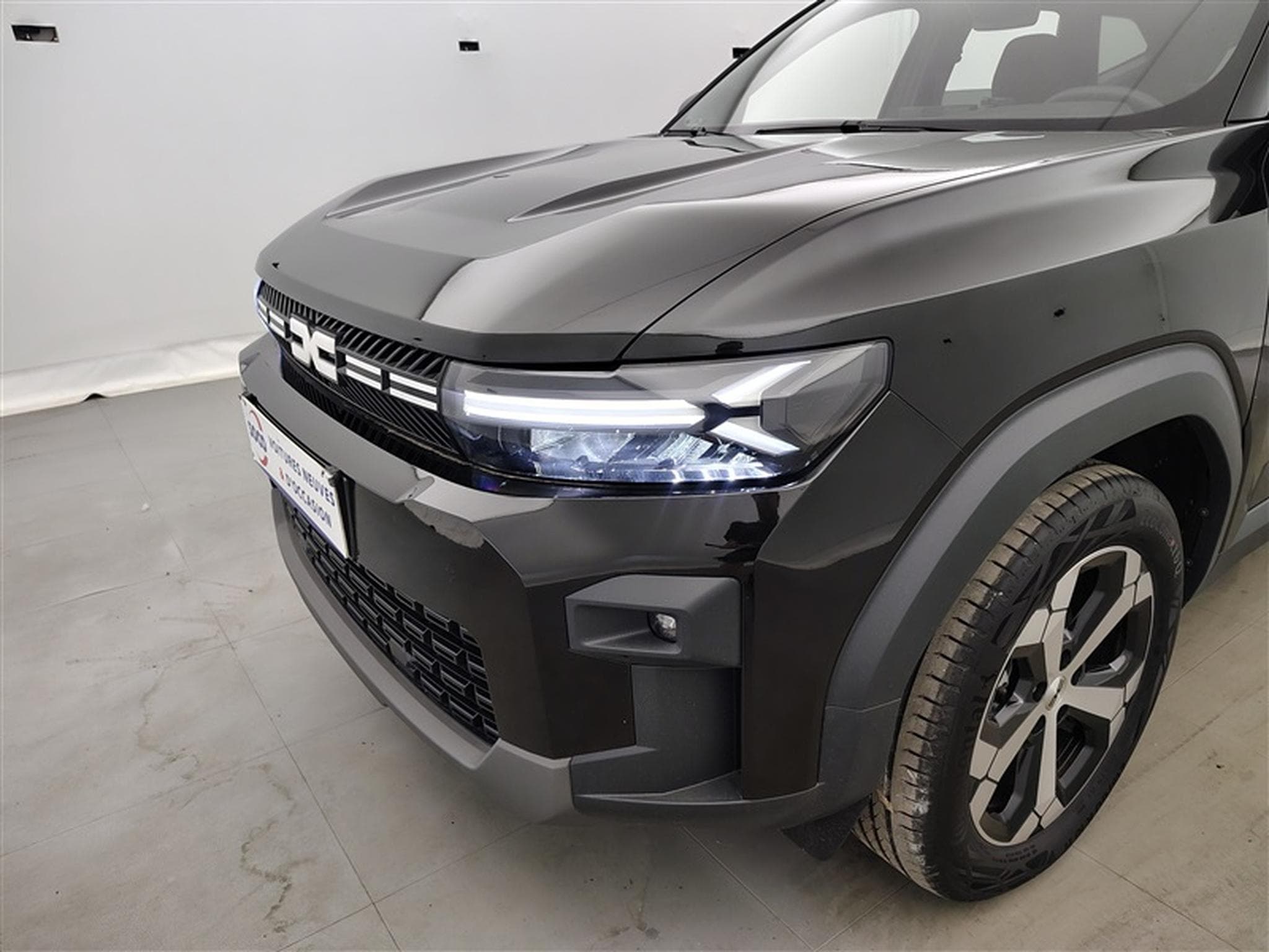 Dacia Bigster Mild Hybrid 140cv Journey NAVI / CARPLAY / CAMERA (2026) - Photo 15