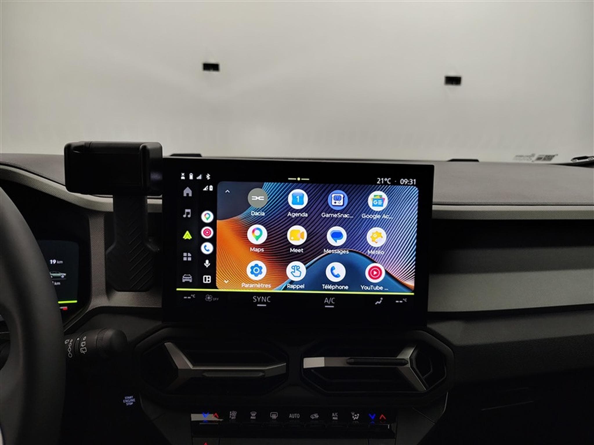 Dacia Bigster Mild Hybrid 140cv Journey NAVI / CARPLAY / CAMERA (2026) - Photo 20