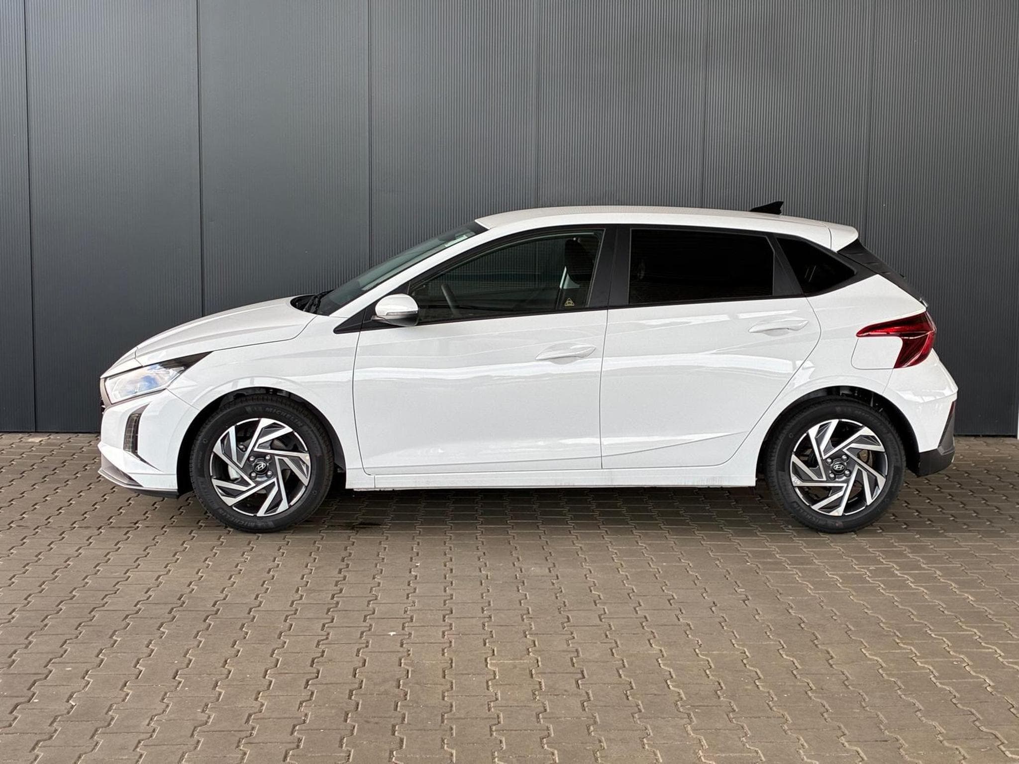 Hyundai i20 Pure (2025) - Photo 2