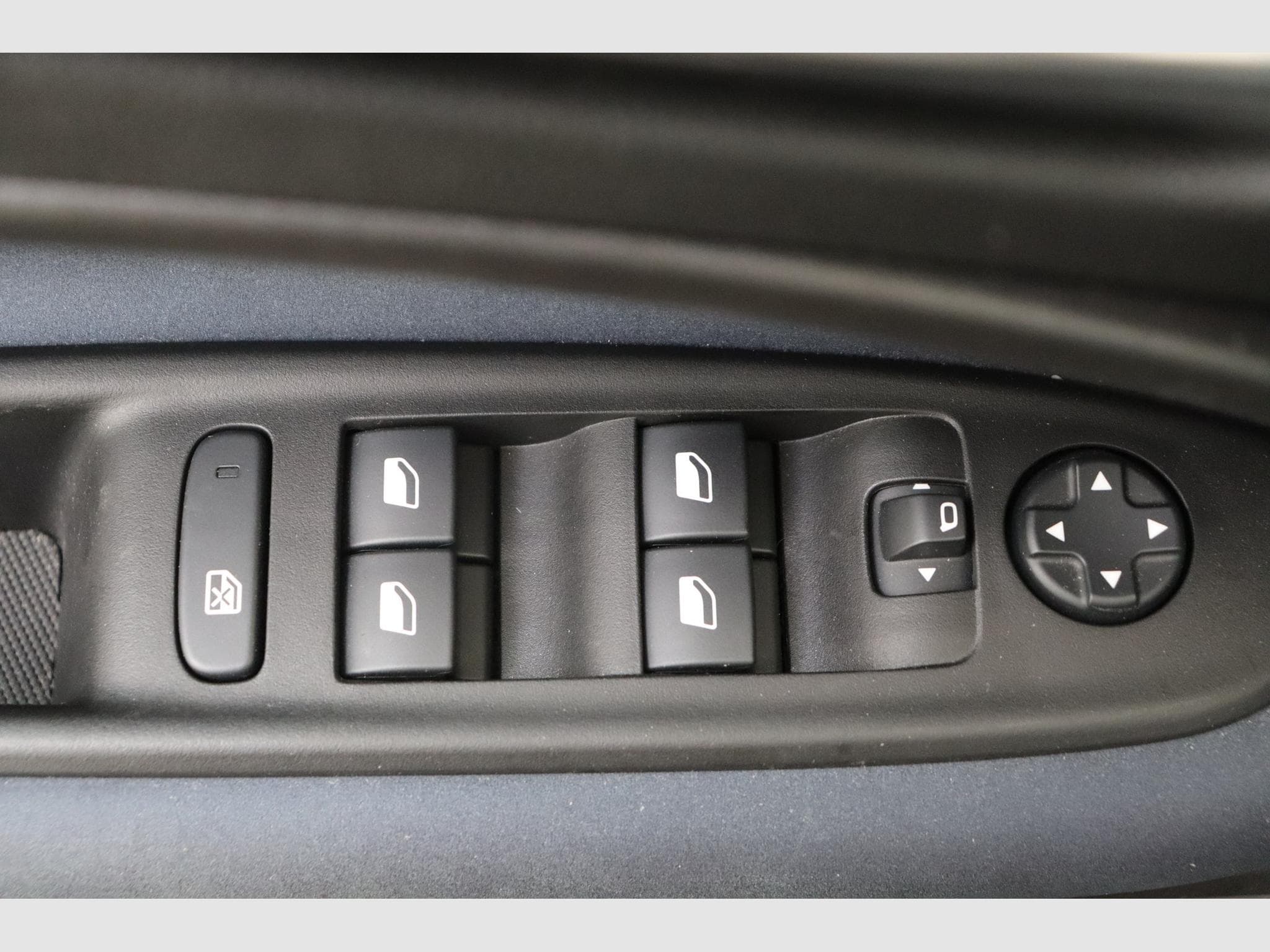 Alfa-Romeo Junior - (2025) - Photo 17