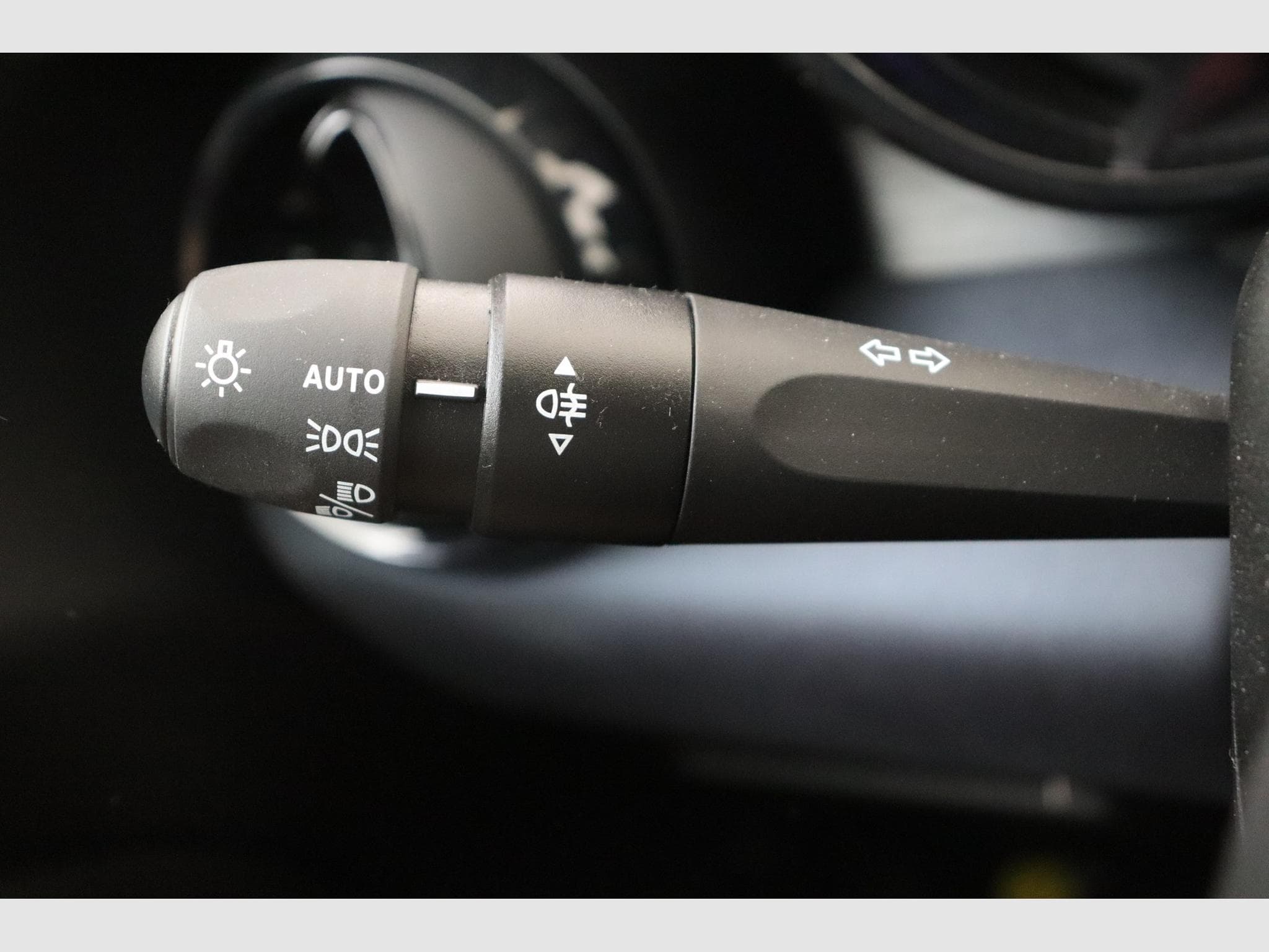 Alfa-Romeo Junior - (2025) - Photo 18