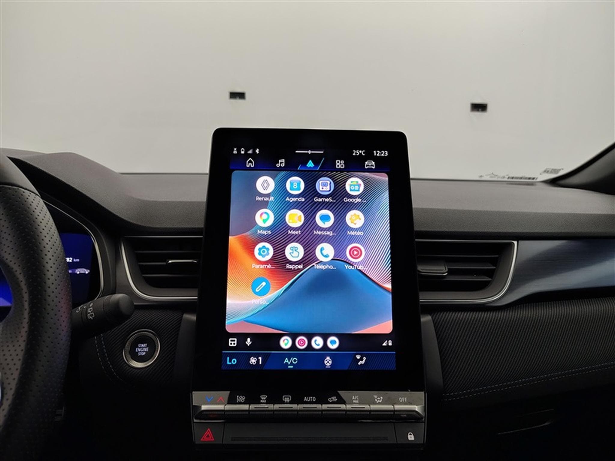 Renault Symbioz 1.6 E-TECH 145 Full Hybride Esprit Alpine NAVI/ S-CUIR/ LED (2025) - Foto 20