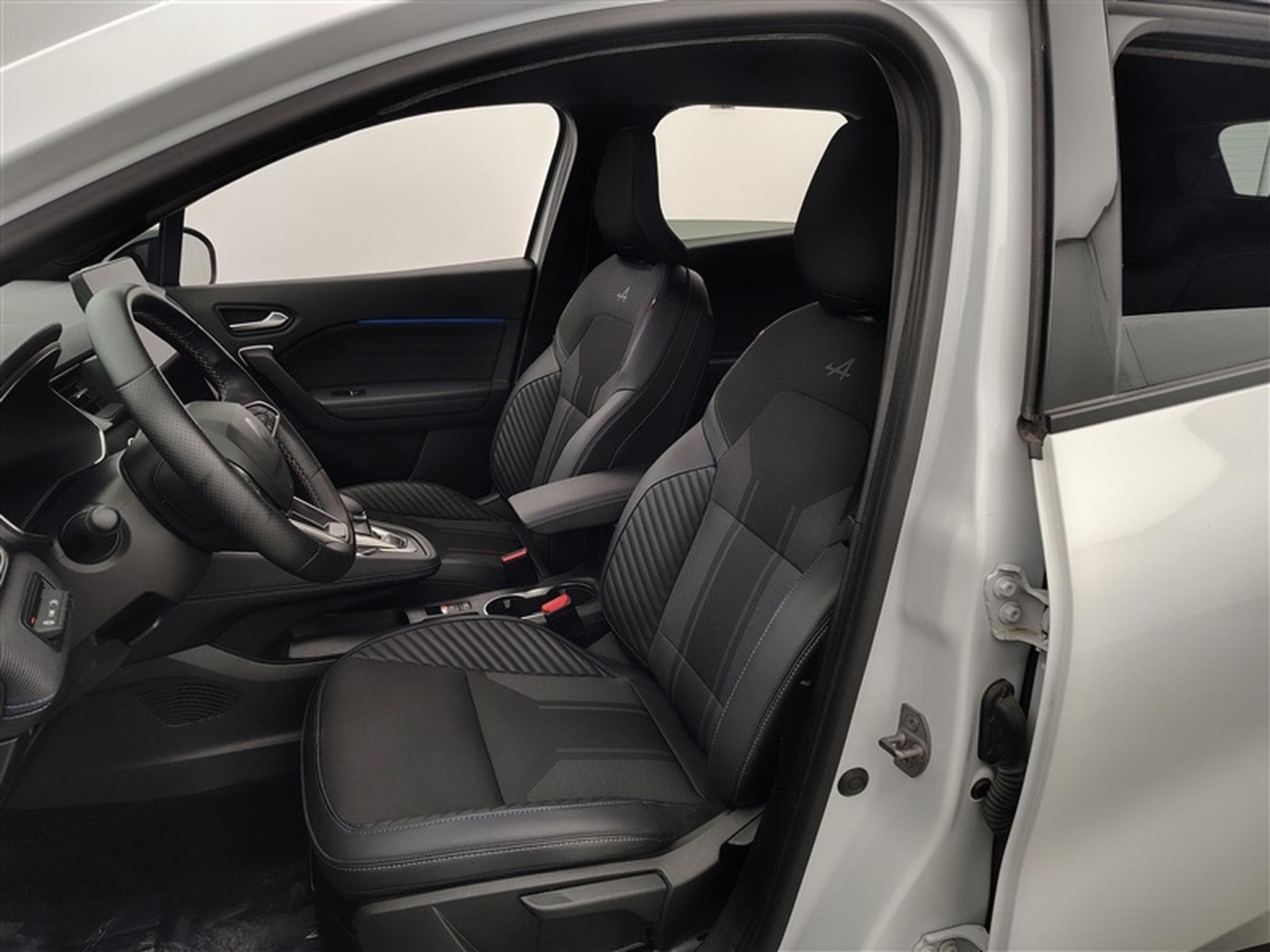 Renault Symbioz 1.6 E-TECH 145 Full Hybride Esprit Alpine NAVI/ S-CUIR/ LED (2025) - Foto 7
